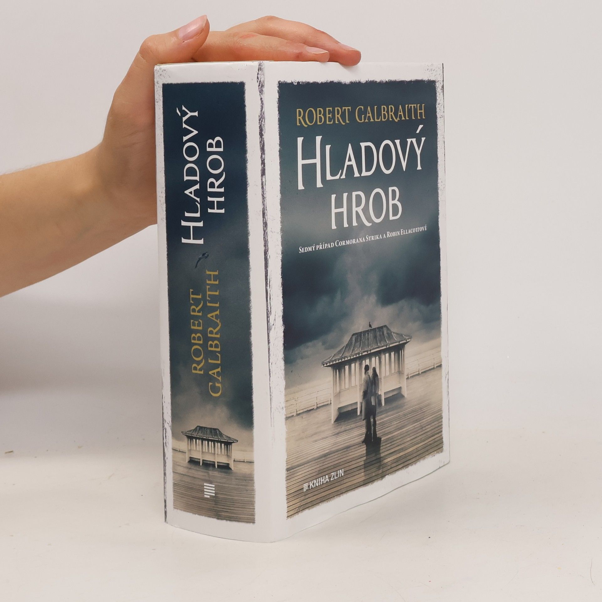 J. K. Rowling Hladový hrob