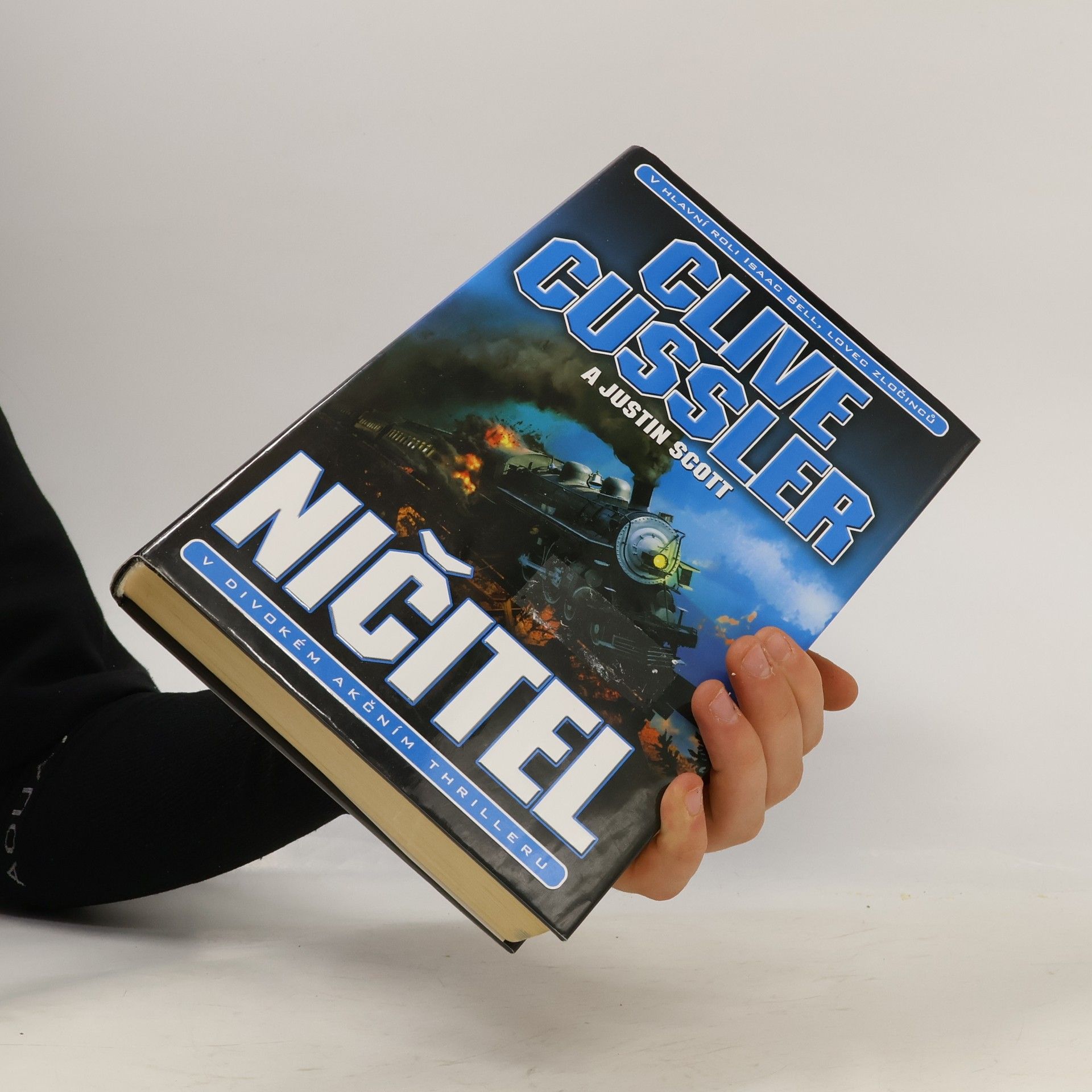 Clive Cussler Ničitel