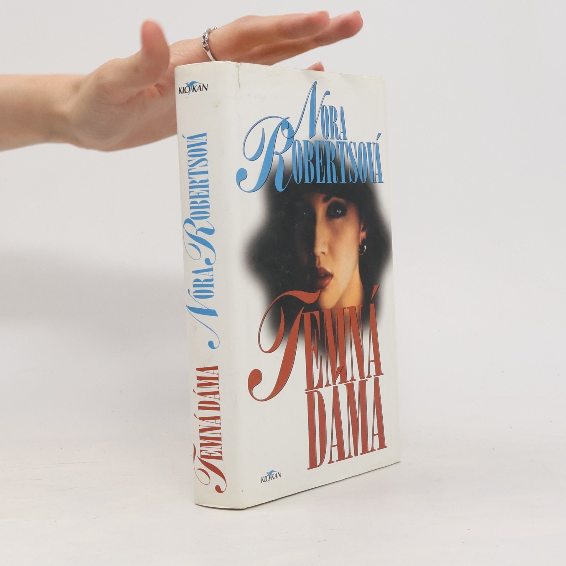 Nora Roberts Temná dáma
