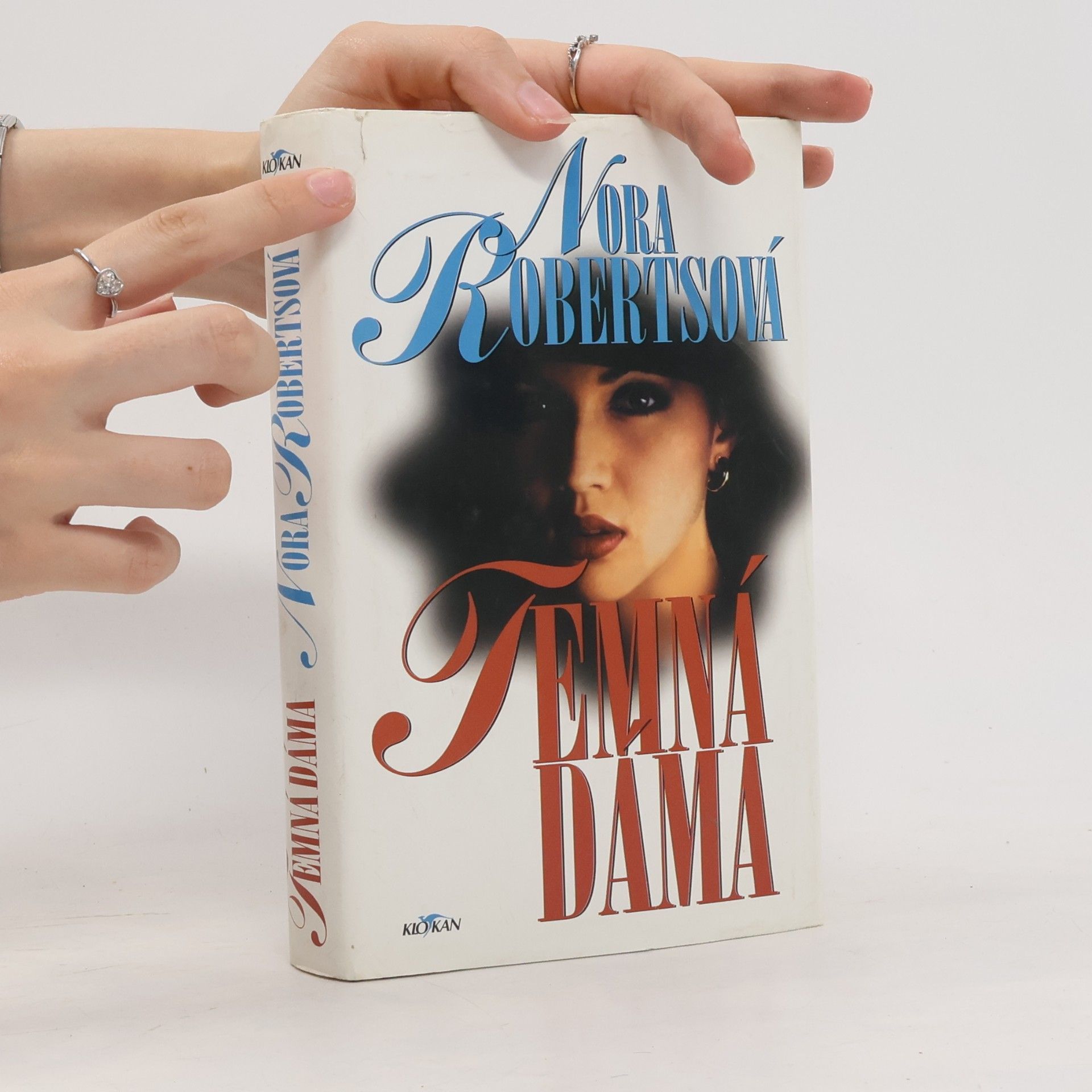 Nora Roberts Temná dáma