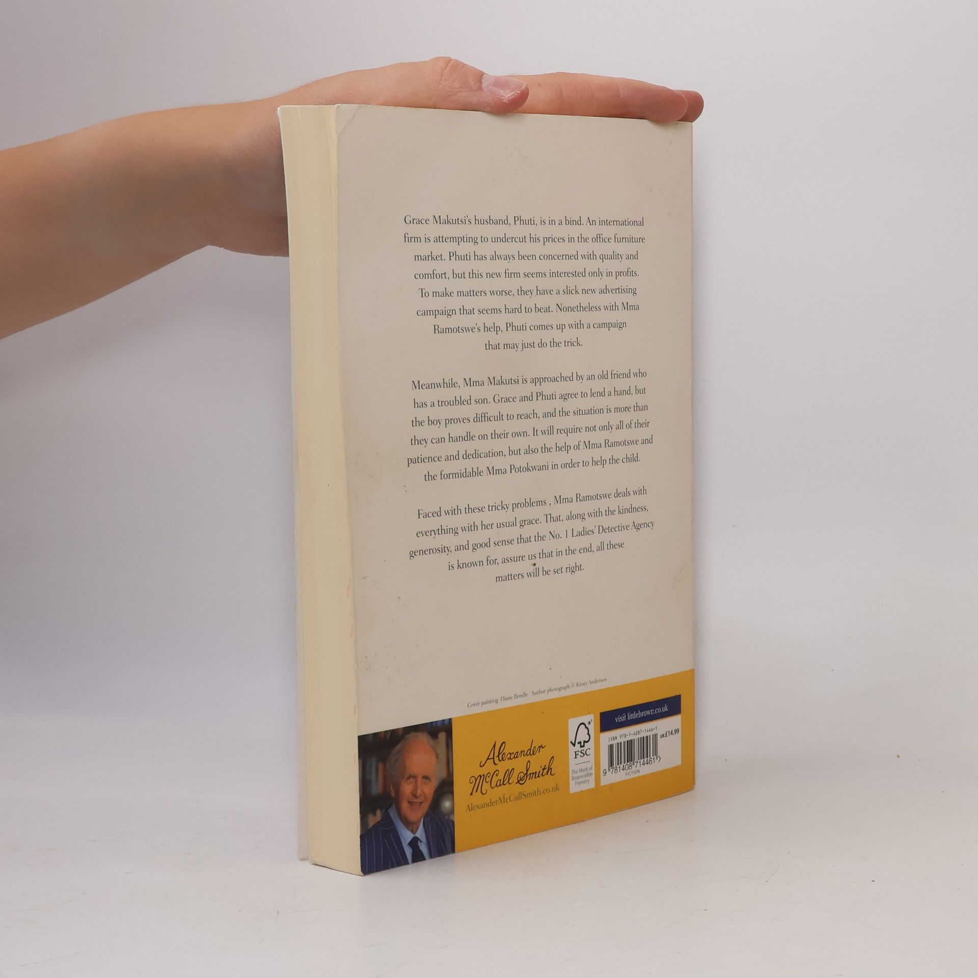 Alexander McCall Smith A Song of Comfortable Chairs
