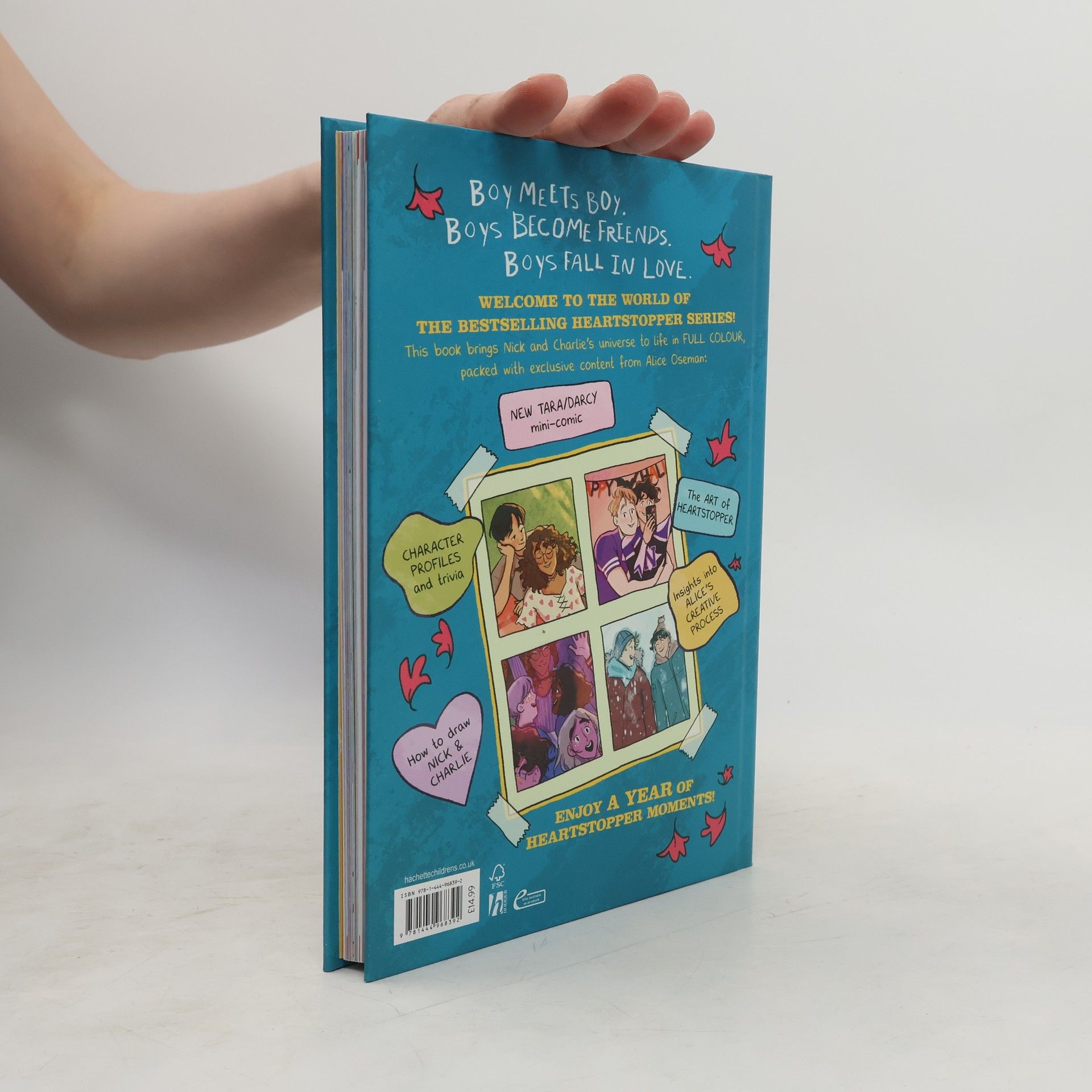 Alice Oseman The Heartstopper yearbook