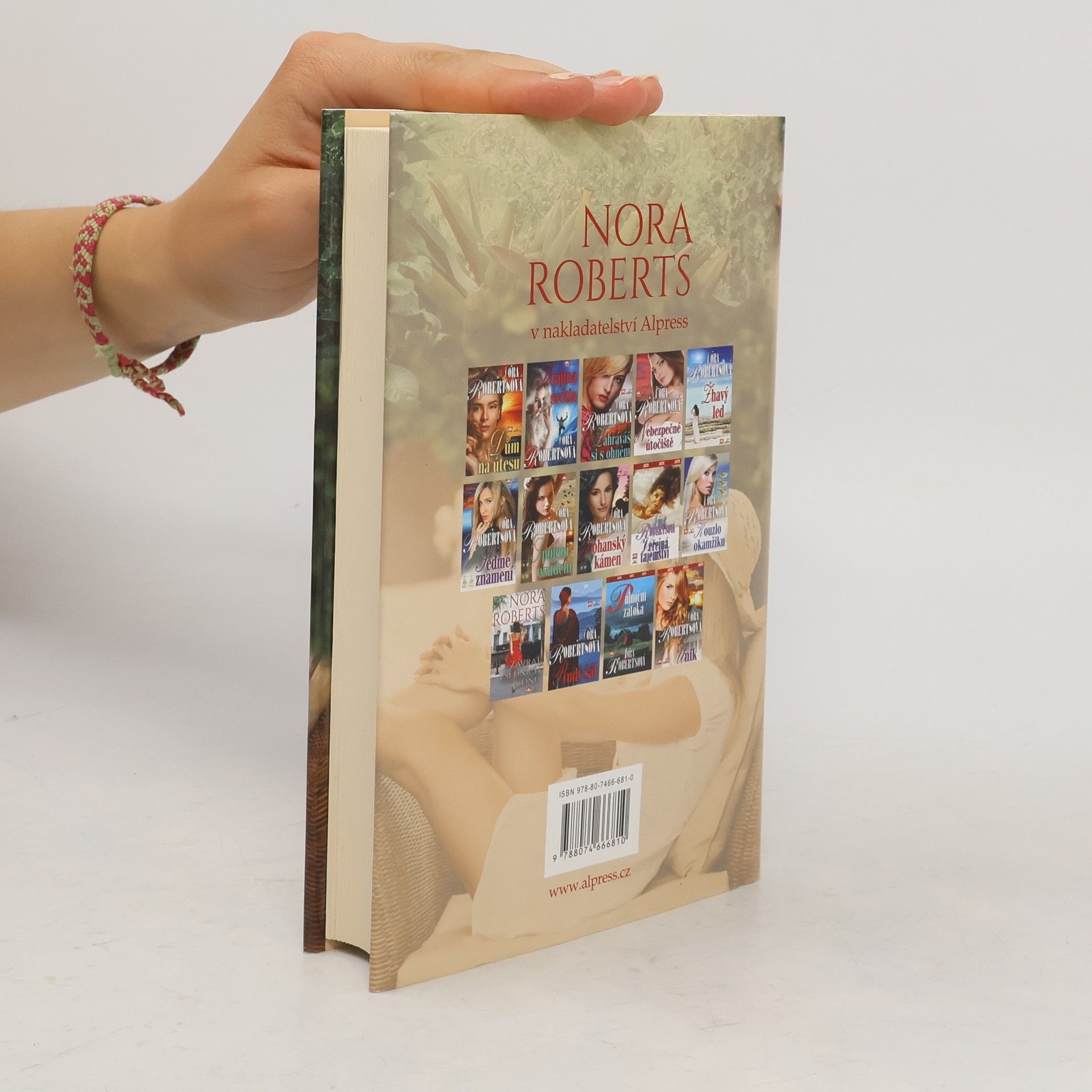 Nora Roberts Modré z nebe