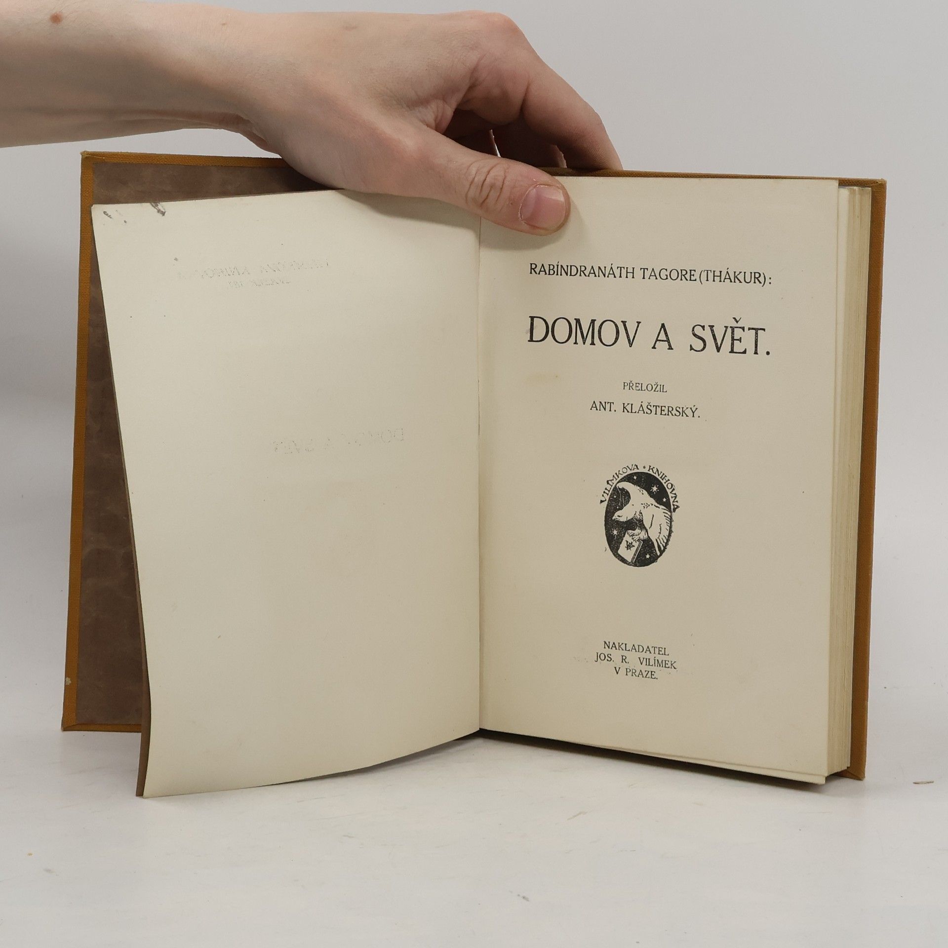 Antonín Klášterský Domov a svět