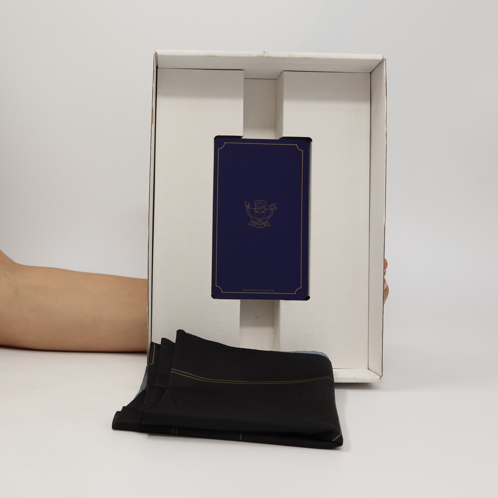 Liz Greene Mytický tarot + 78 tarotových karet + šátek