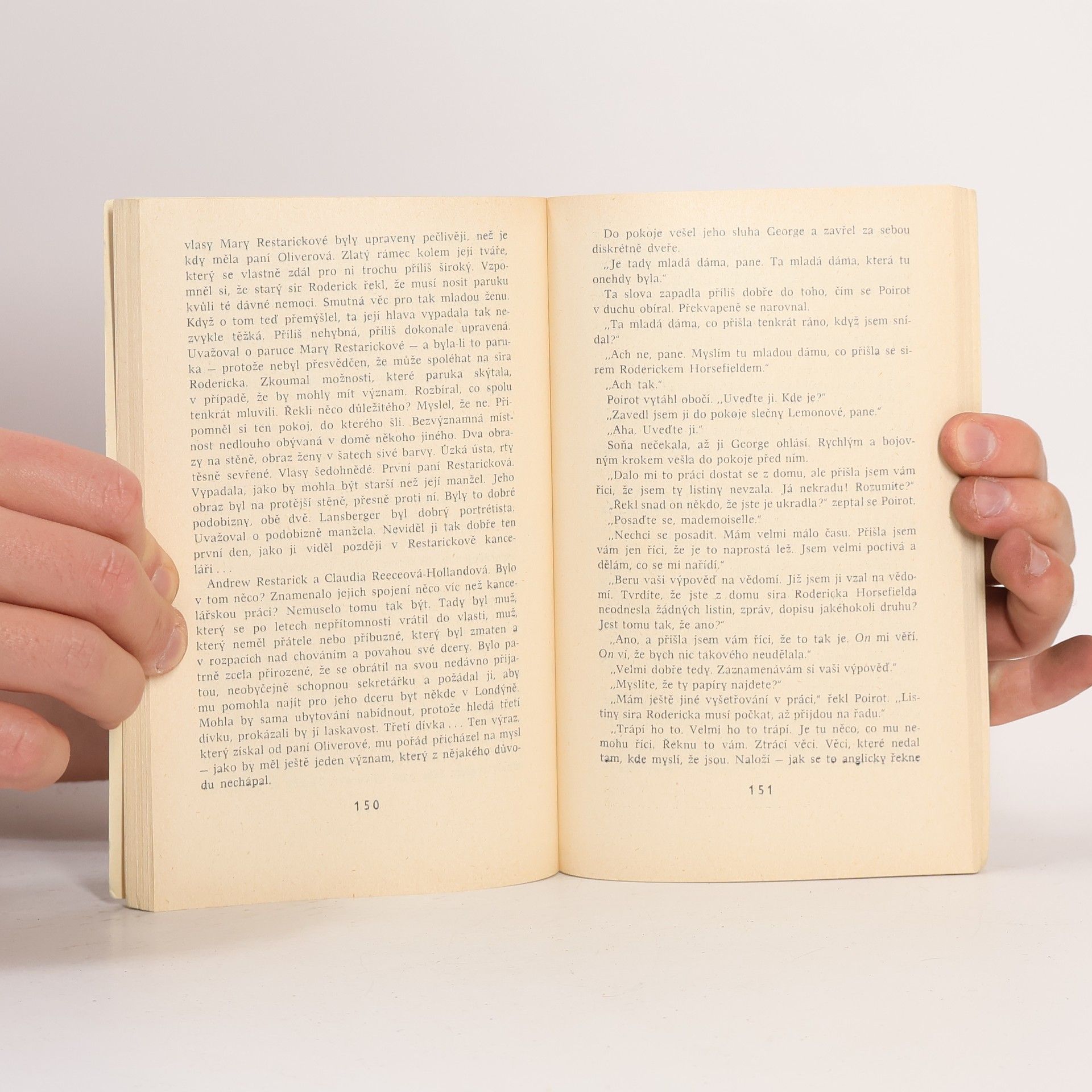 Agatha Christie Třetí dívka