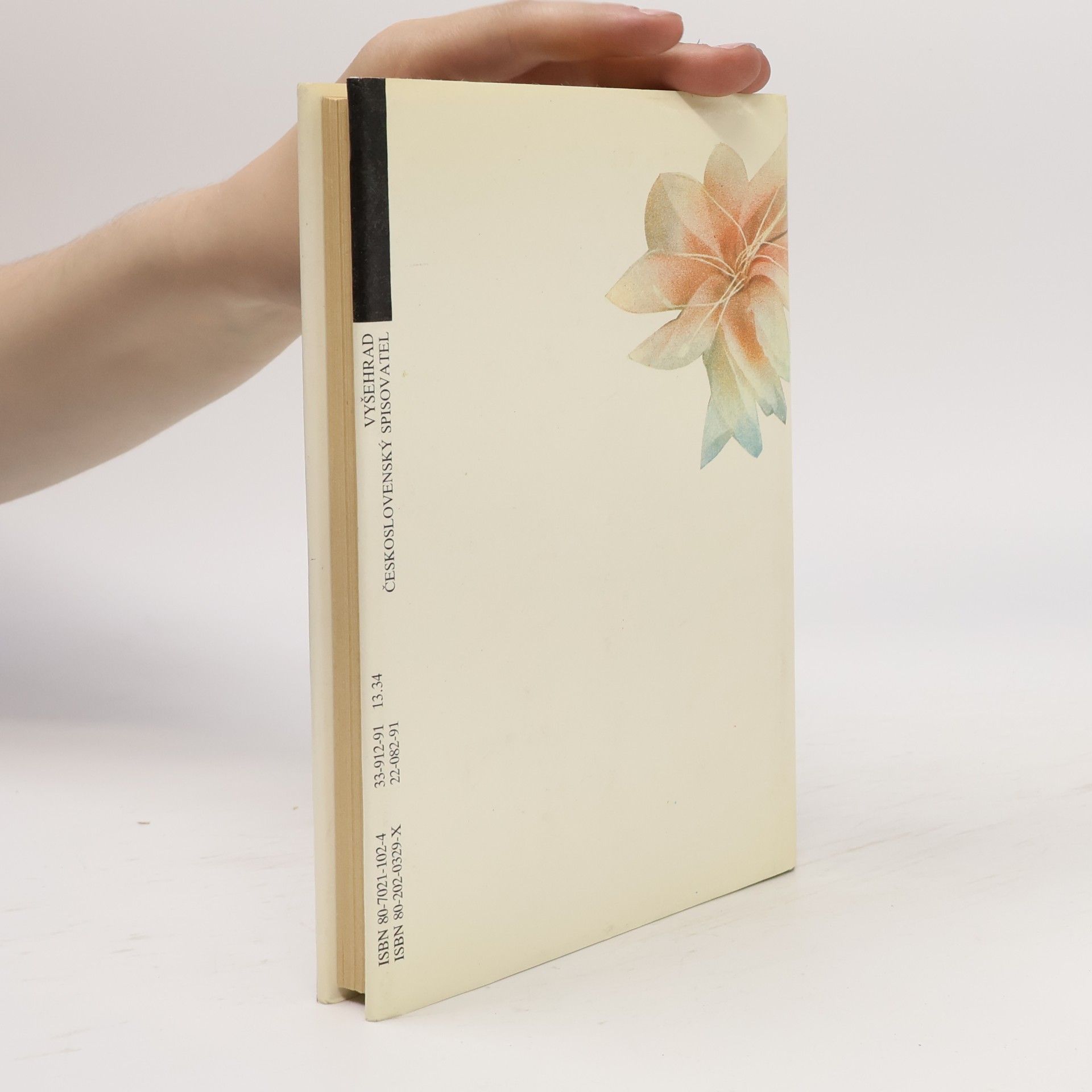 Daphne Du Maurier Mrtvá a živá