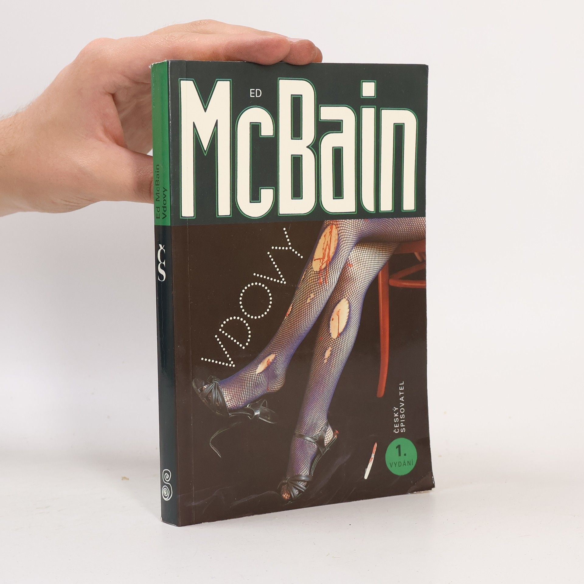 Ed McBain Vdovy : příběh z 87. policejního revíru