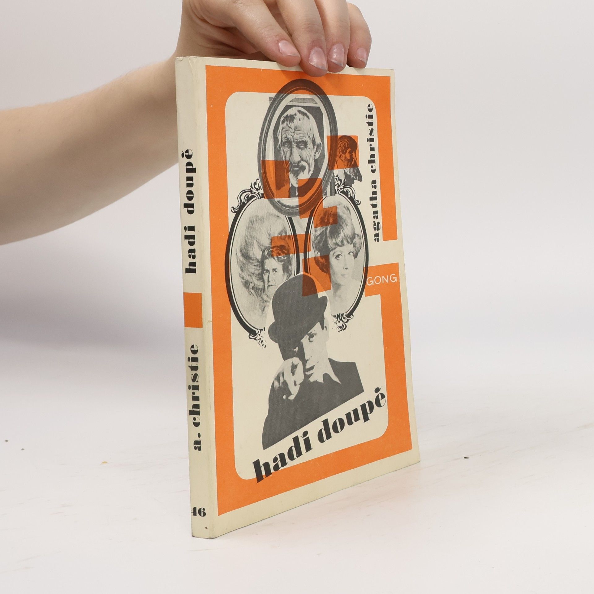 Agatha Christie Hadí doupě