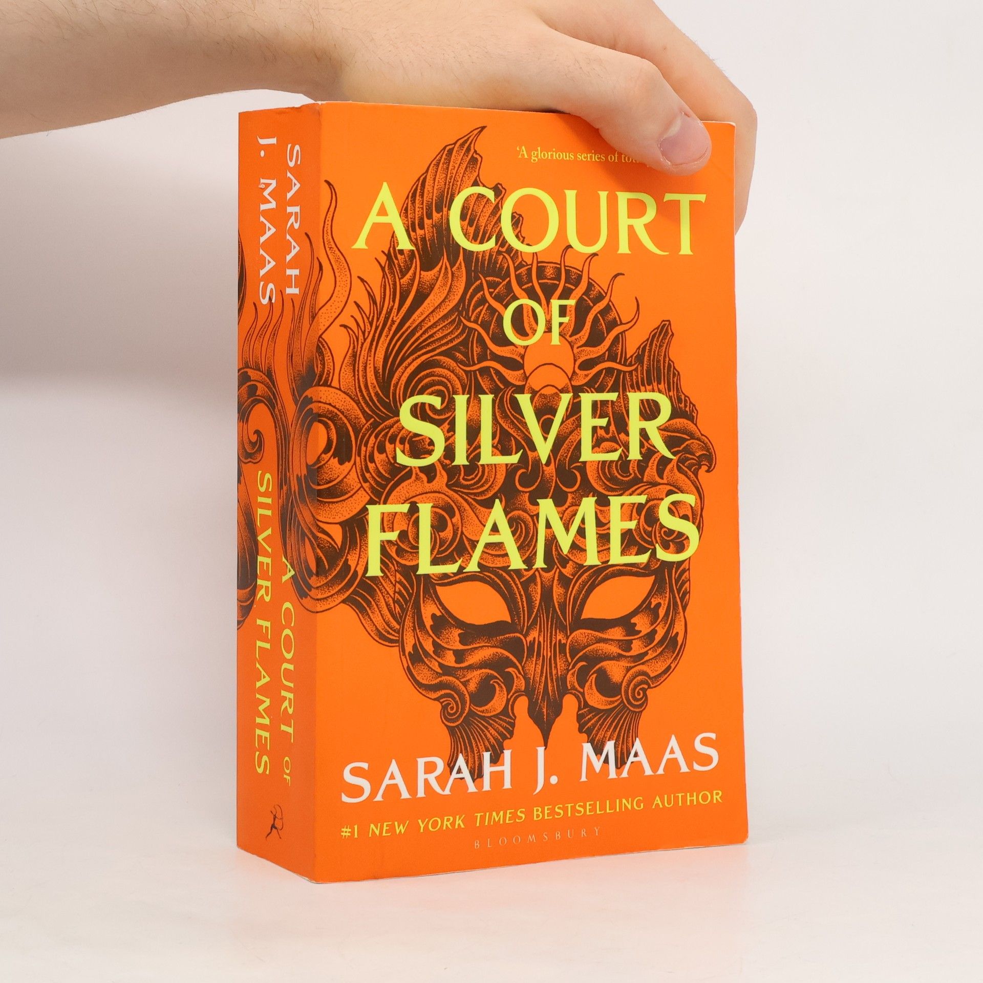 Sarah J. Maas A Court of Silver Flames