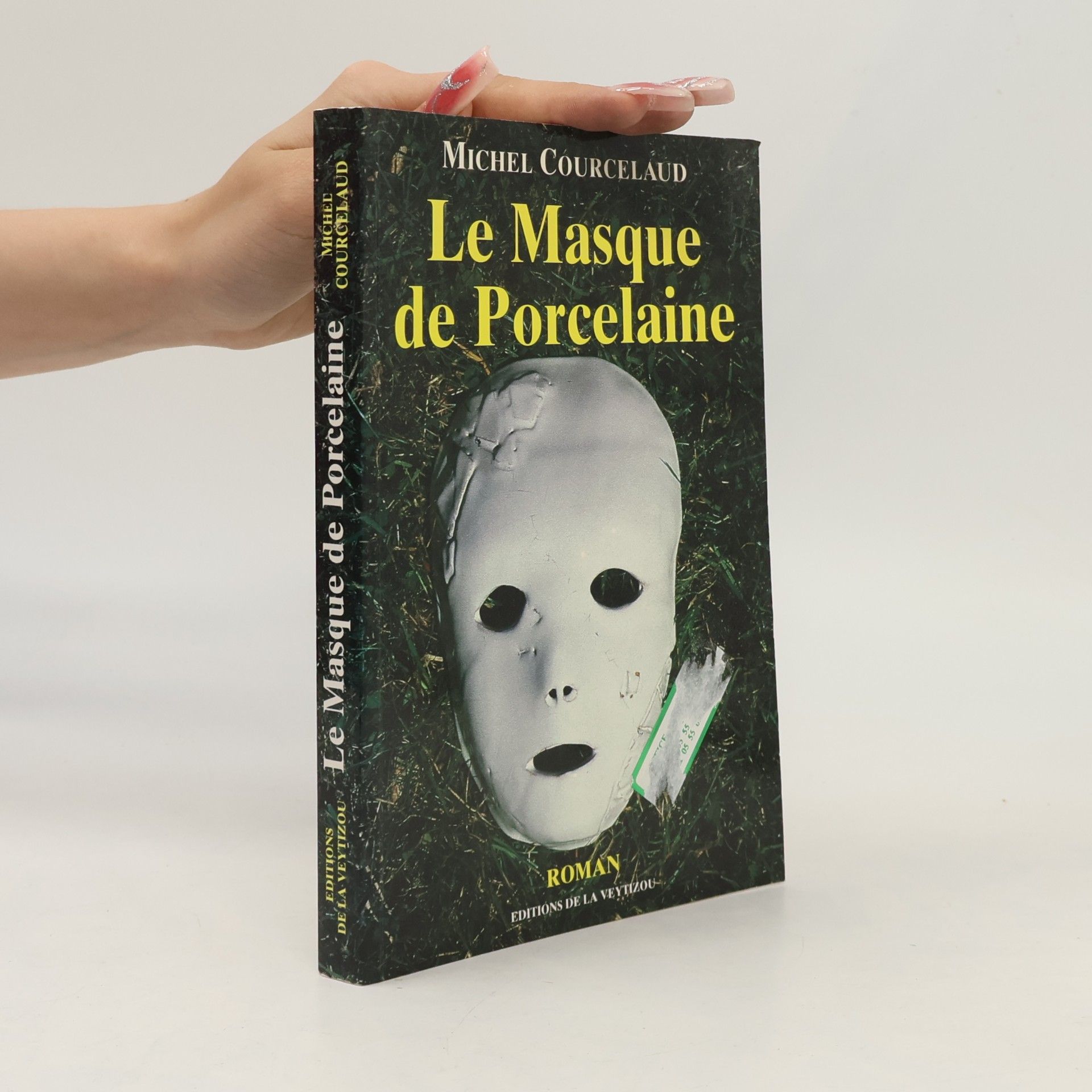 Le Masque de Porcelaine