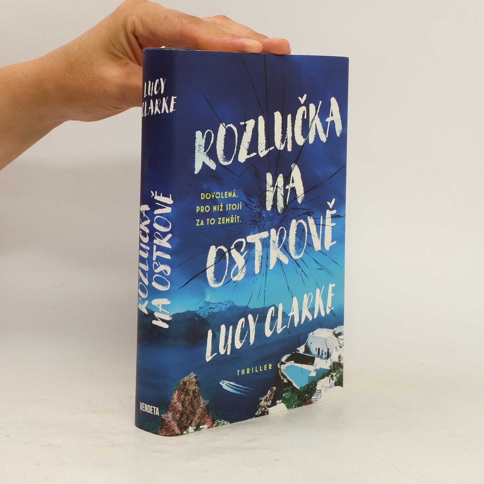 Lucy Clarke Rozlučka na ostrově