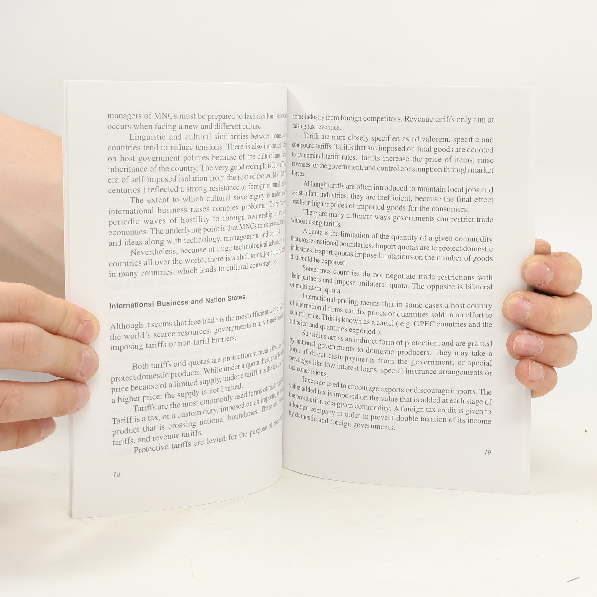 Mária Bláhová Mastering Business English in International Business. Textbook