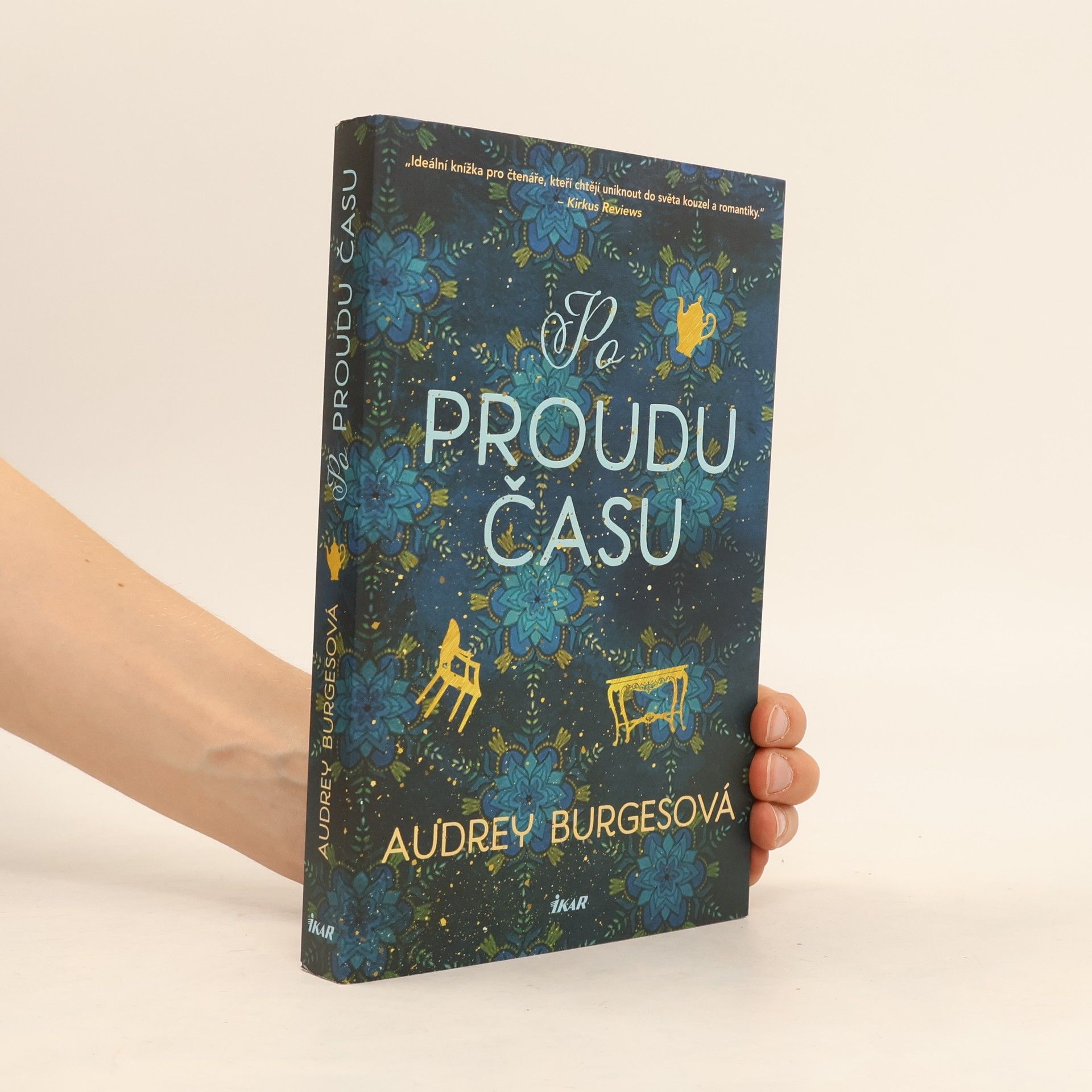 Audrey Burges Po proudu času