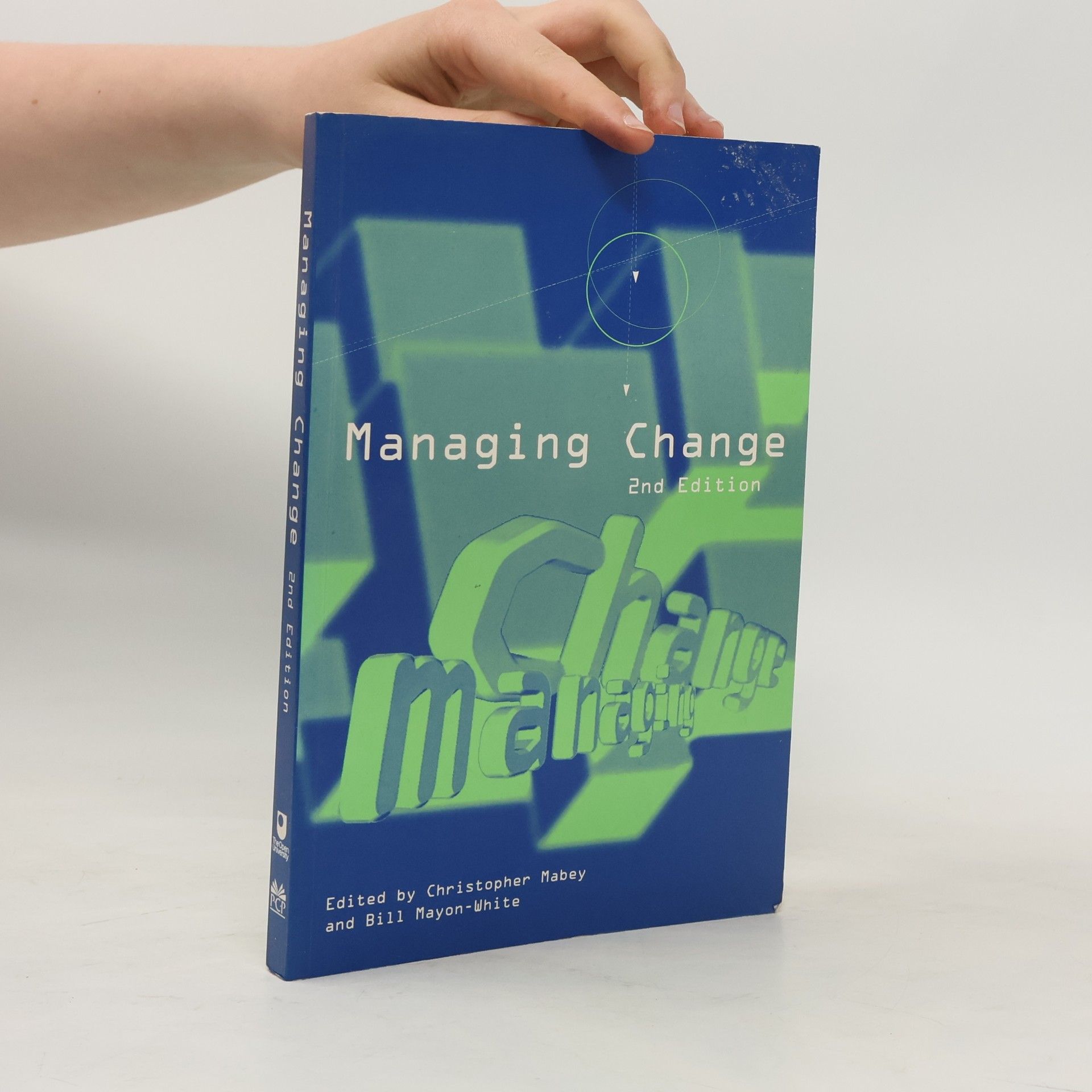 W. M. Mayon-White Managing Change