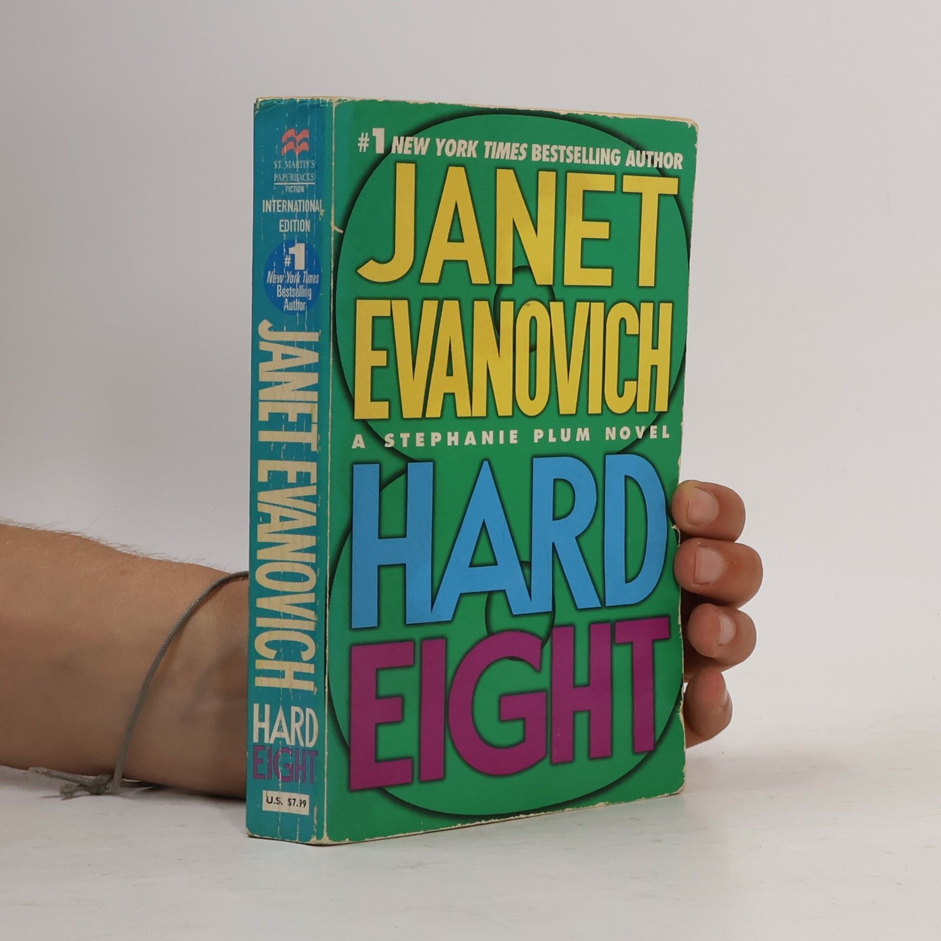 Janet Evanovich Hard Eight