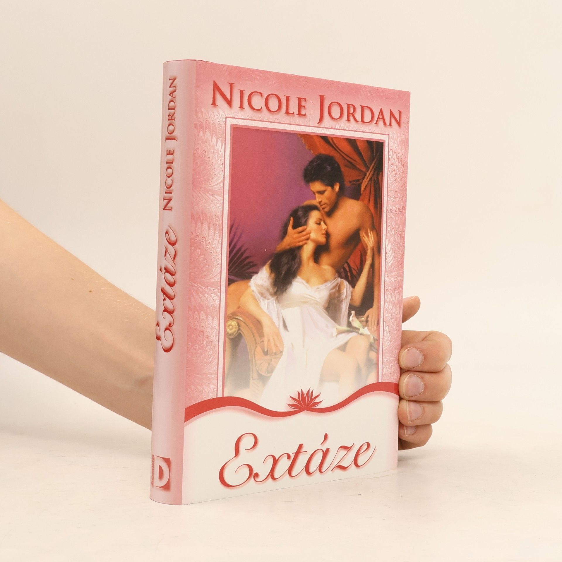 Nicole Jordan Extáze