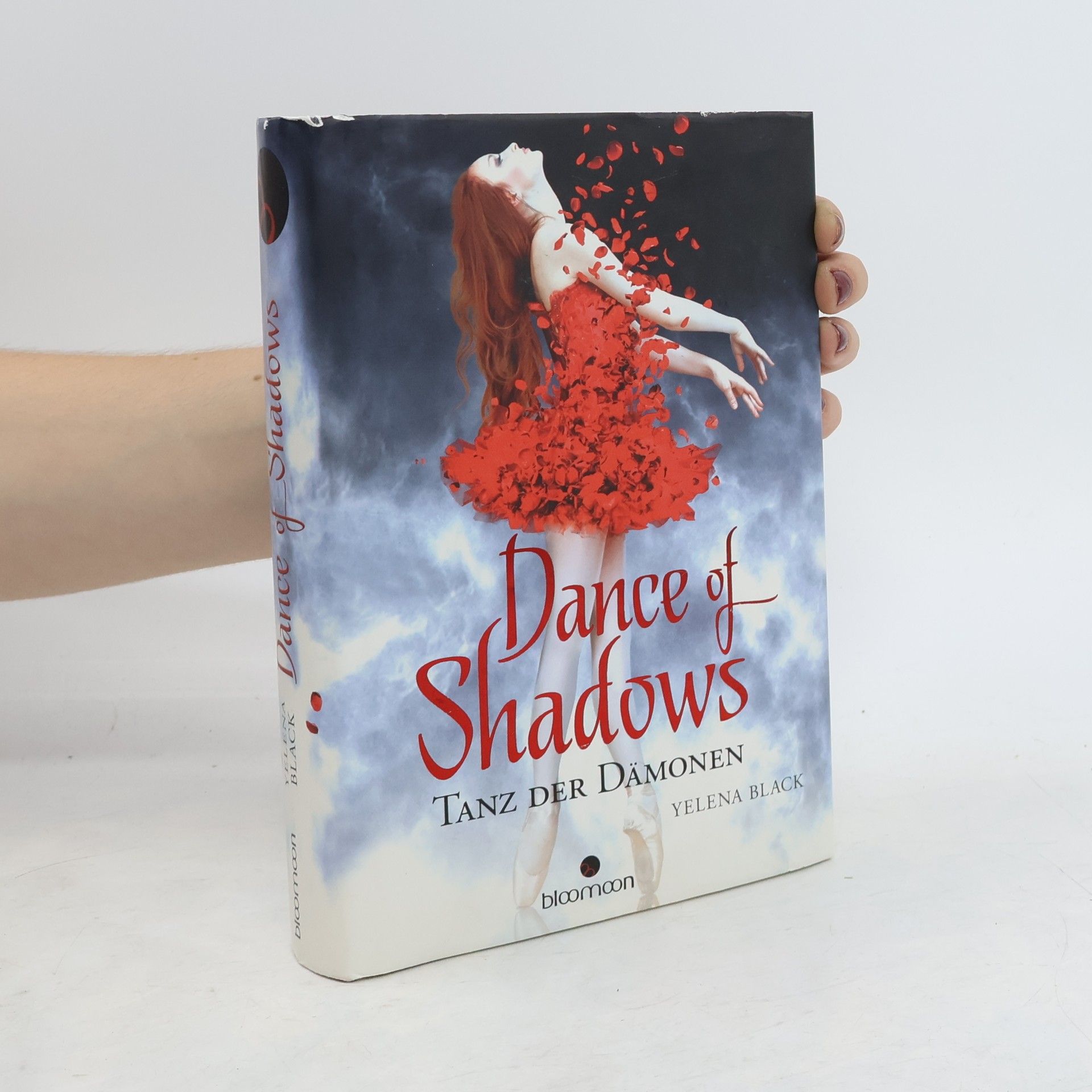 Yelena Black Dance of shadows