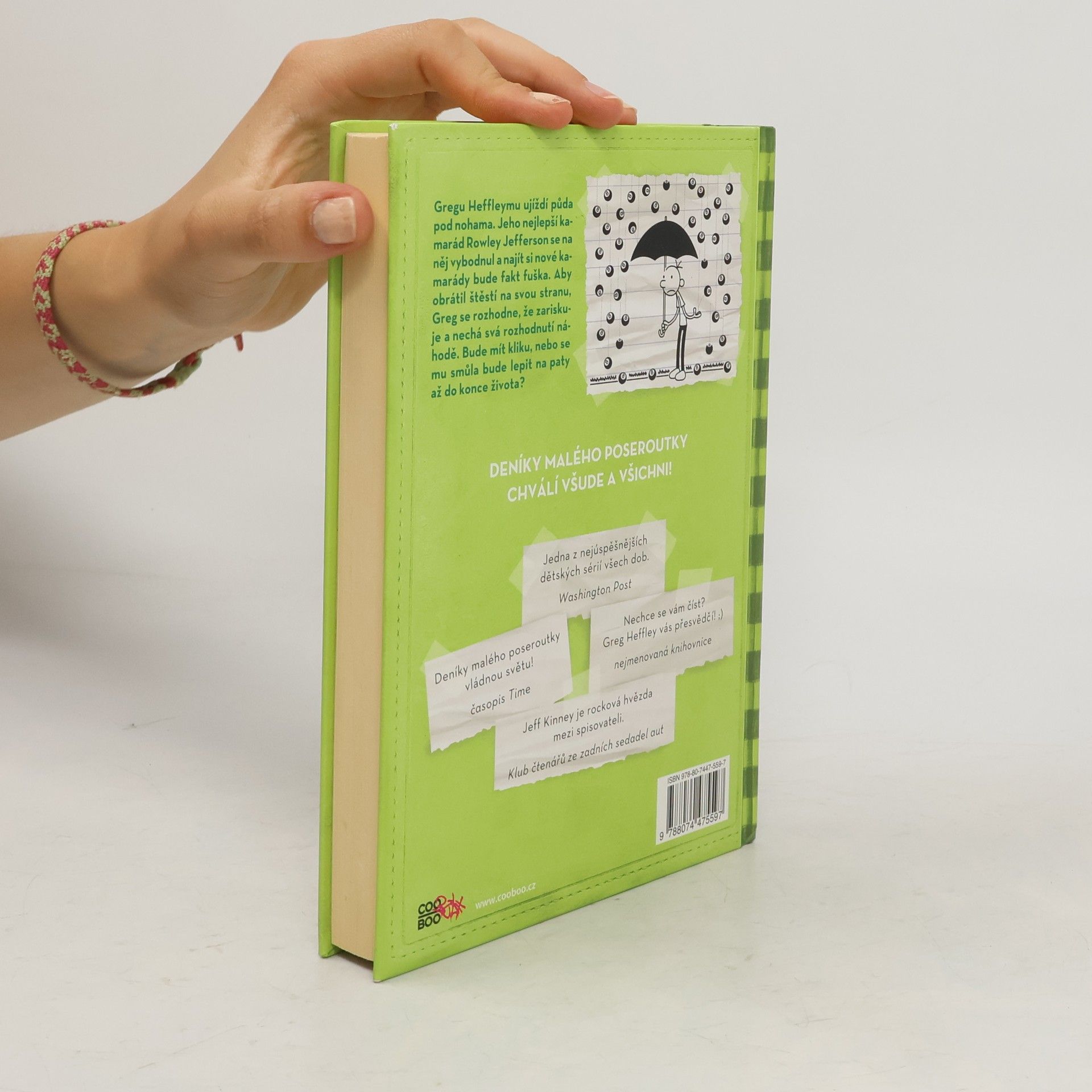 Jeff Kinney Deník malého poseroutky 8. Fakt smůla