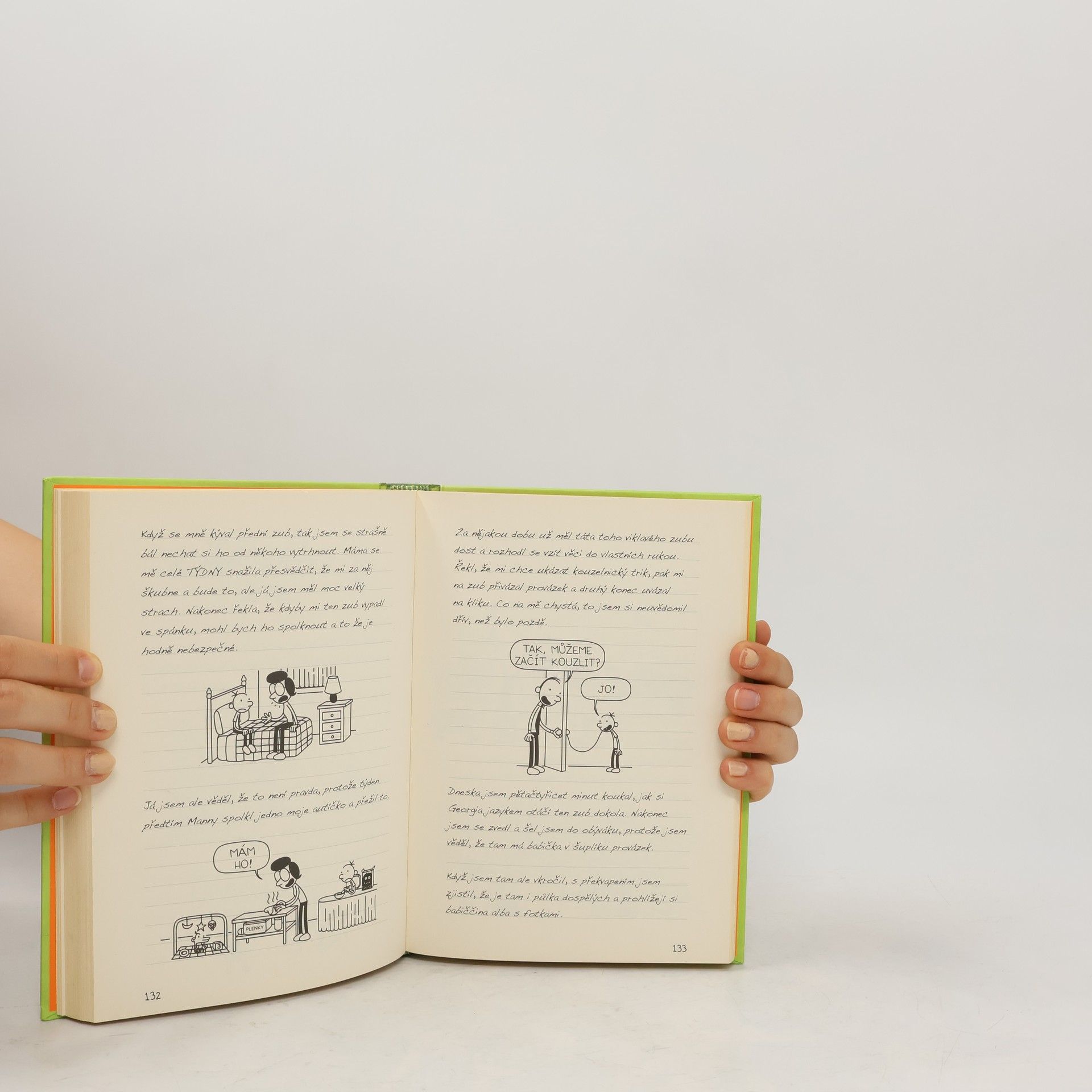 Jeff Kinney Deník malého poseroutky 8. Fakt smůla