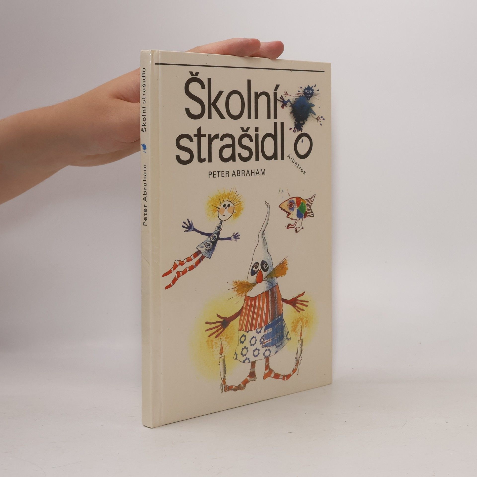 Peter Abraham Školní strašidlo