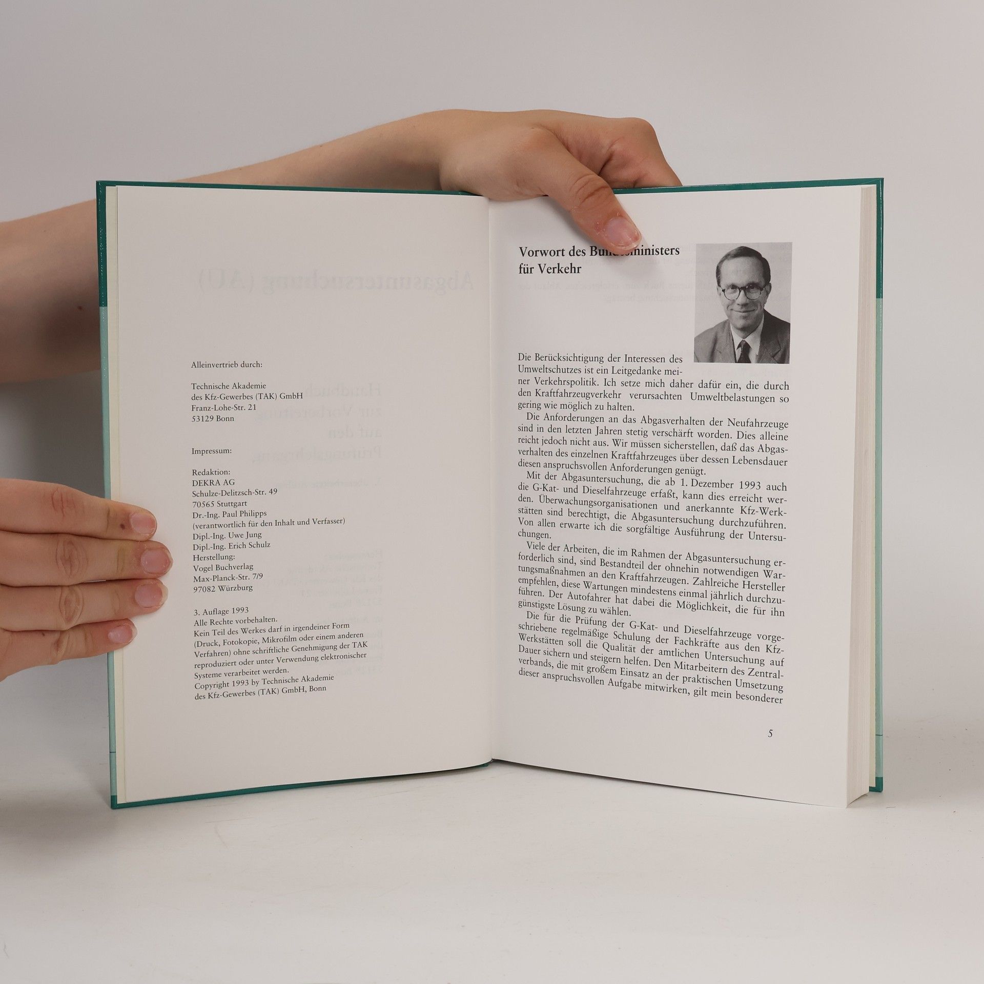 Various authors Abgasuntersuchung. Handbuch zur Vorbereitung auf den Prüfungslehrgang