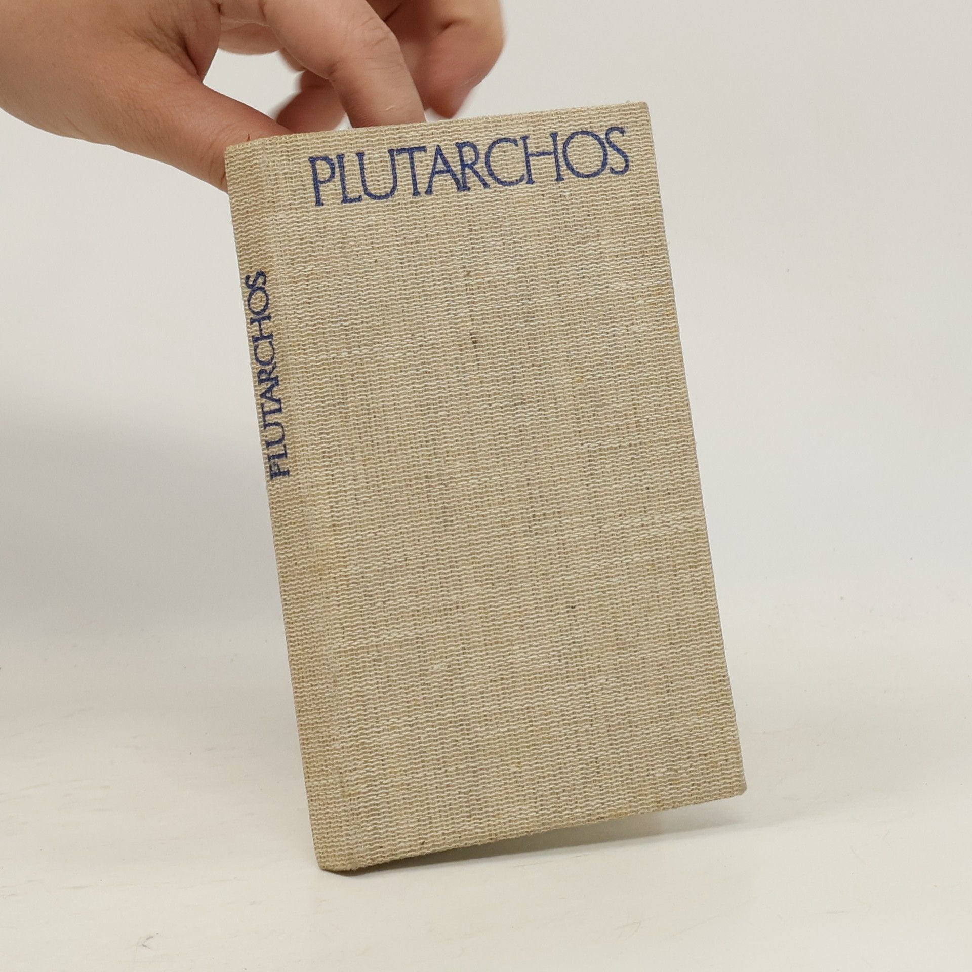 Plutarchos Rady manželské. Útěcha ženě. O lásce
