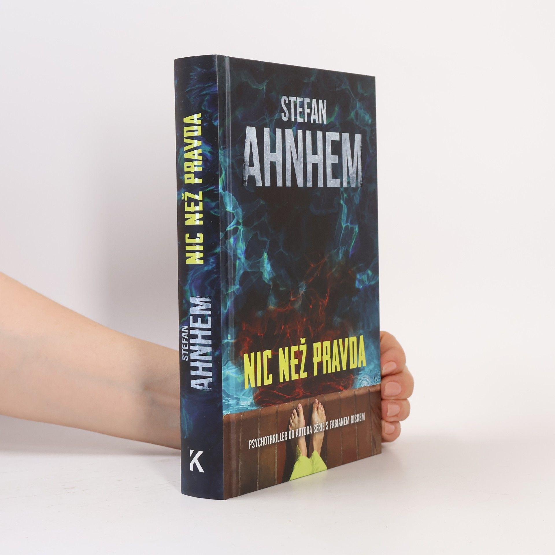 Stefan Ahnhem Nic než pravda