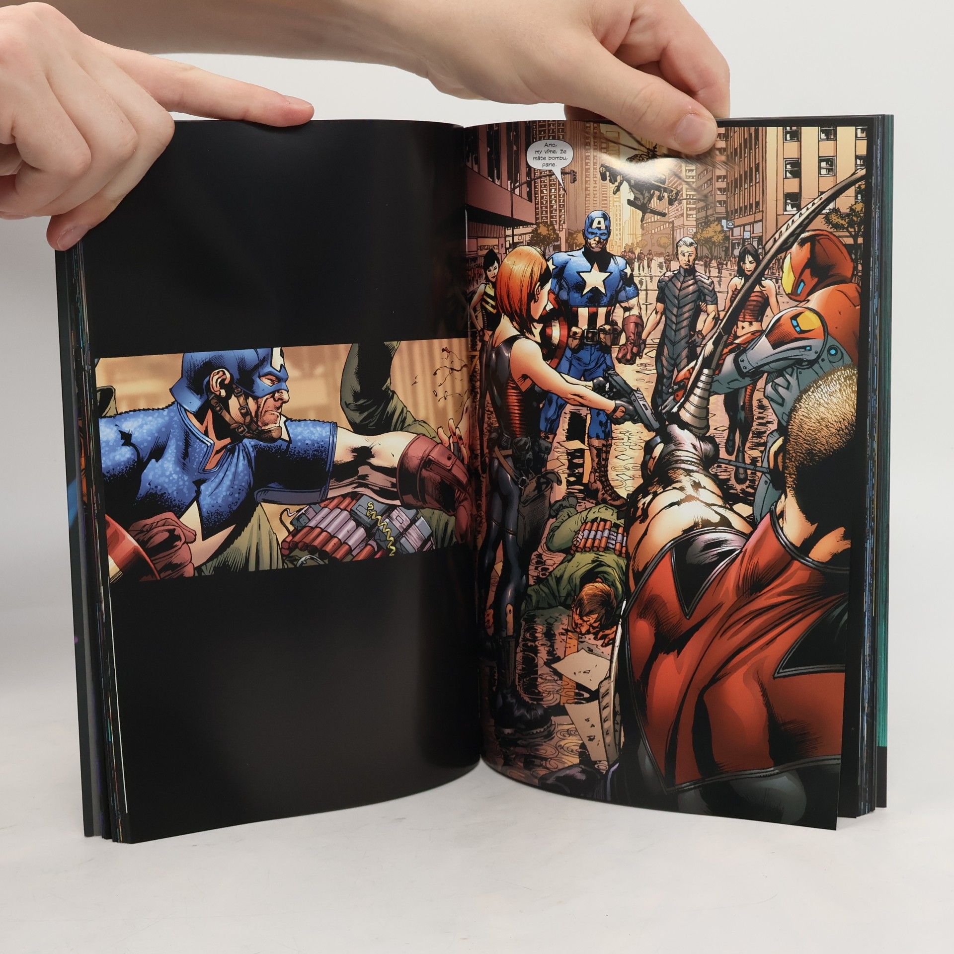 Mark Millar Ultimates 2. Kniha první, Bohové a monstra