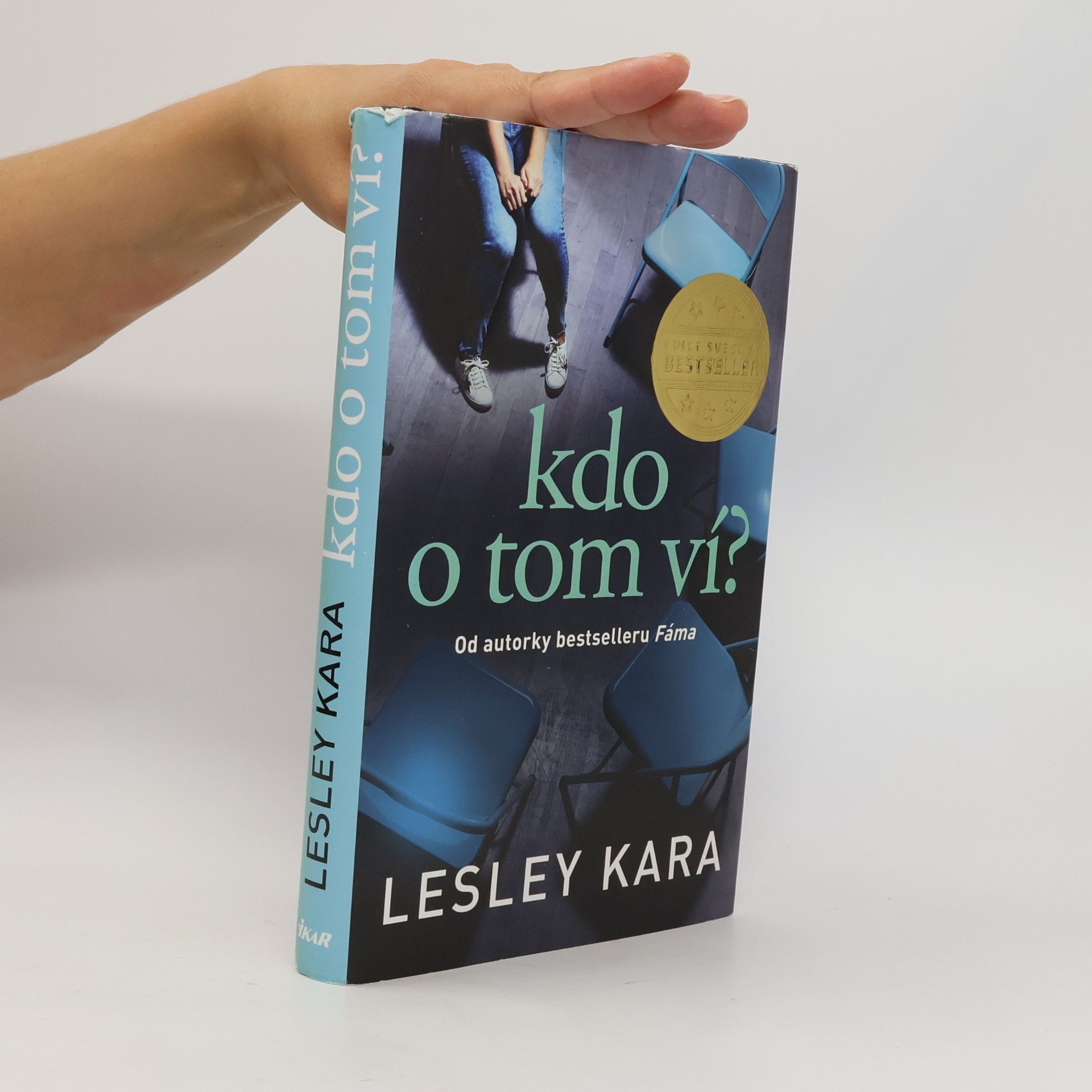 Lesley Kara Kdo o tom ví?