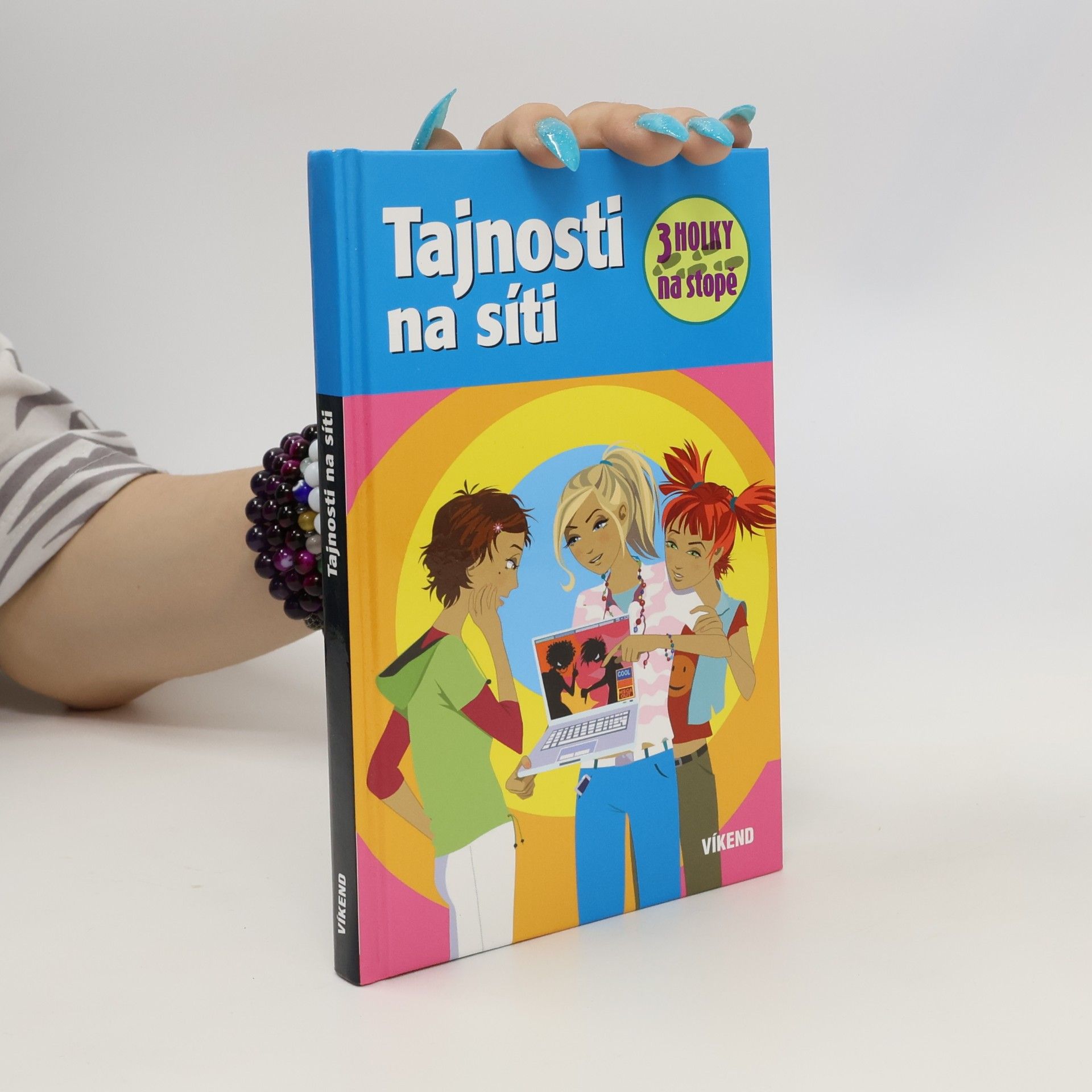 Maja von Vogel Tajnosti na síti