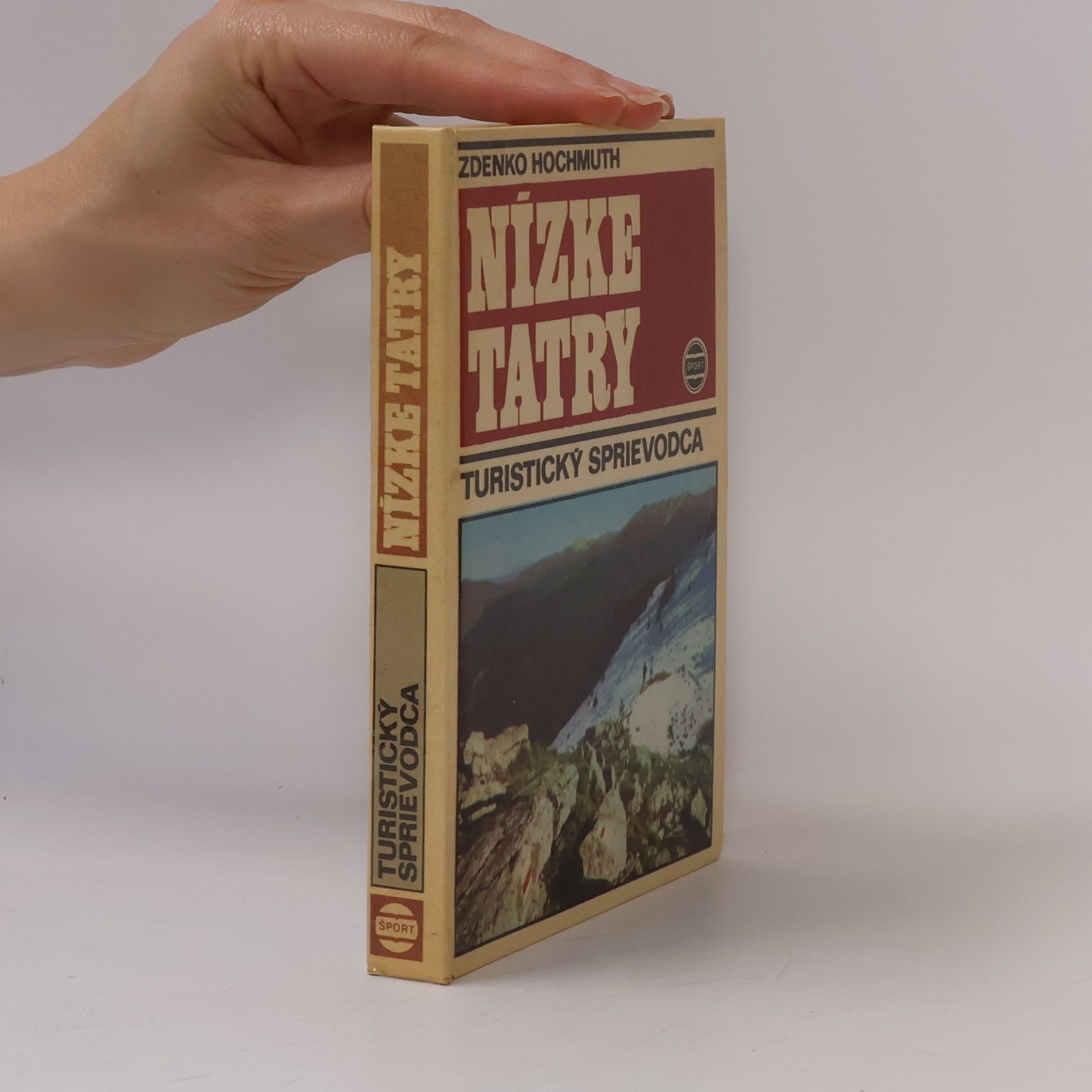 Nízke Tatry.Turistický sprievodca