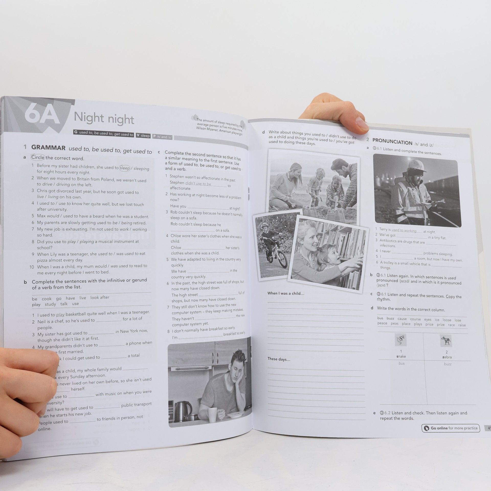 Autorenkollektiv English File. Upper-intermediate Workbook. With Key.