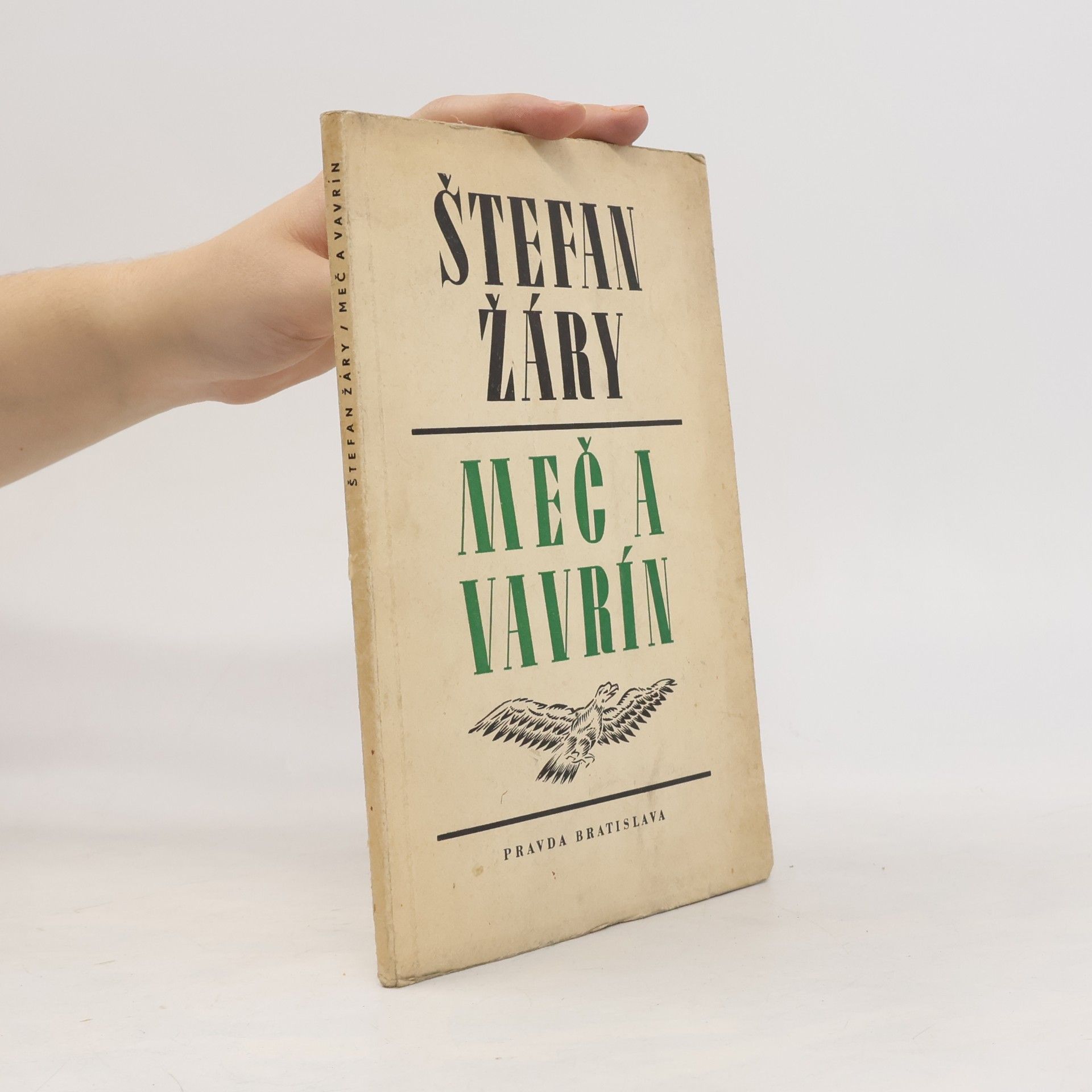 Meč a vavrín
