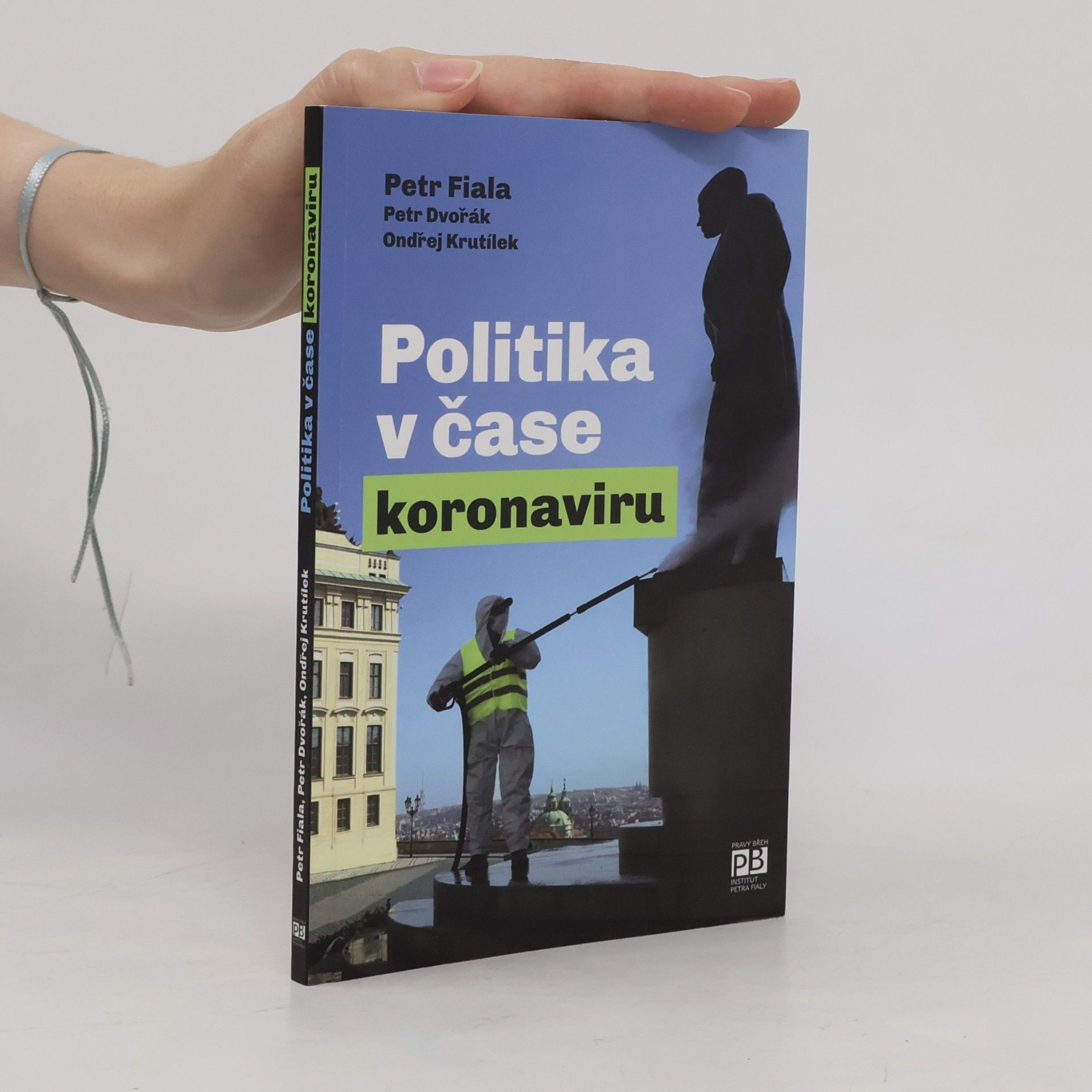 Ondřej Krutílek Politika v čase koronaviru : předběžná analýza