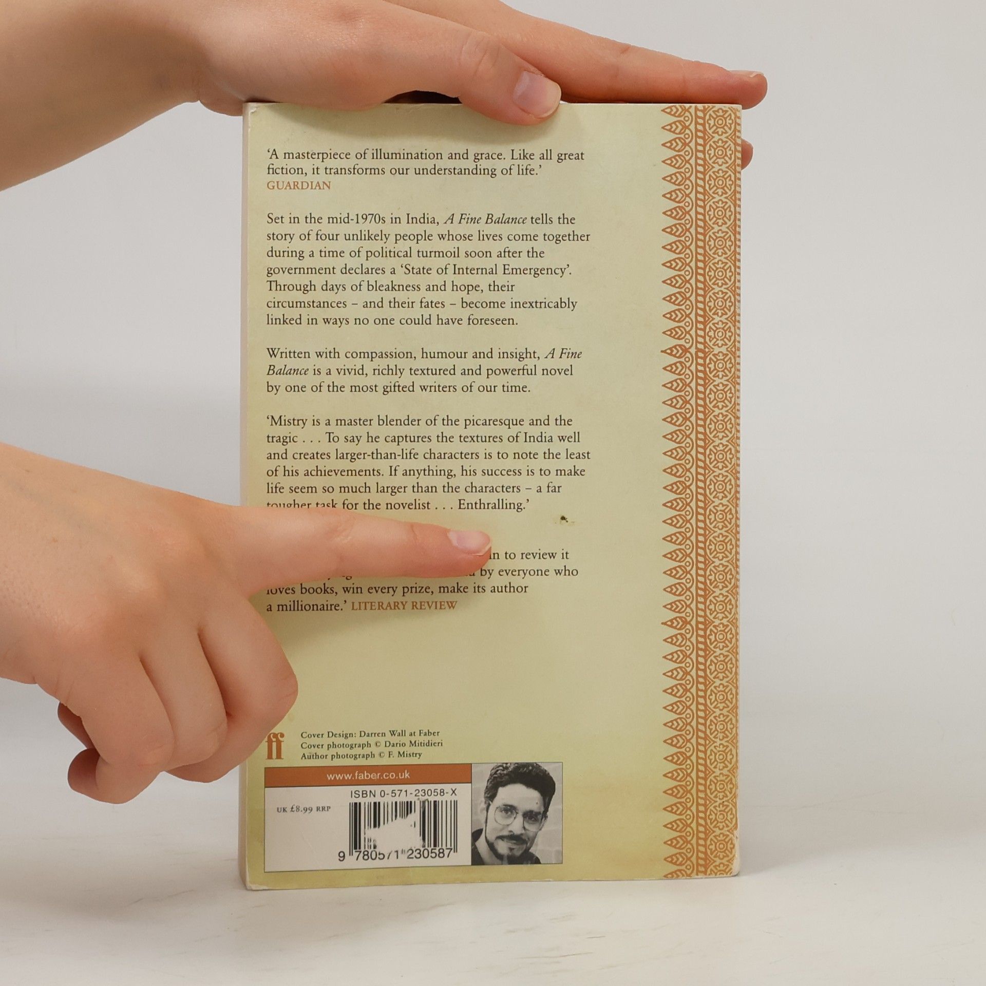 Rohinton Mistry A fine balance