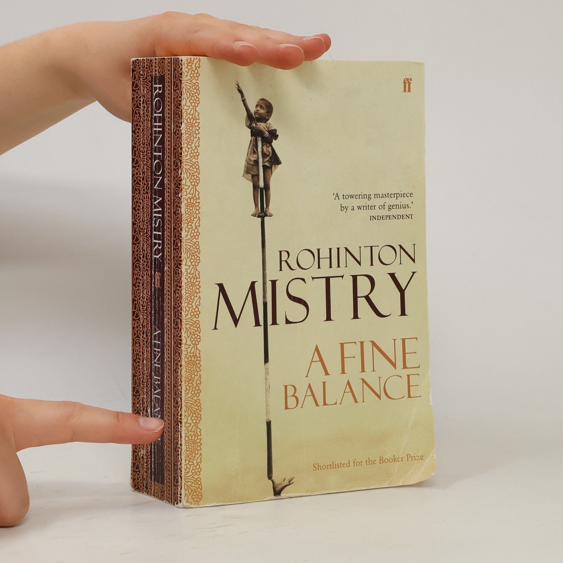 Rohinton Mistry A fine balance