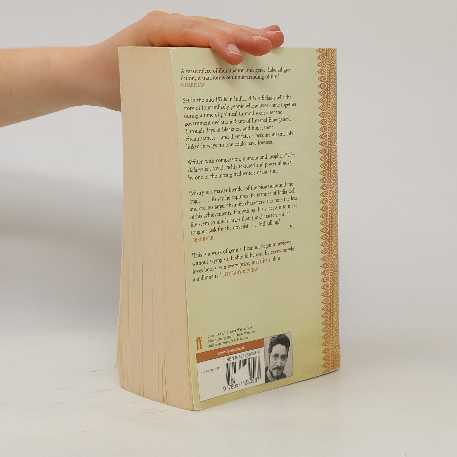 Rohinton Mistry A fine balance
