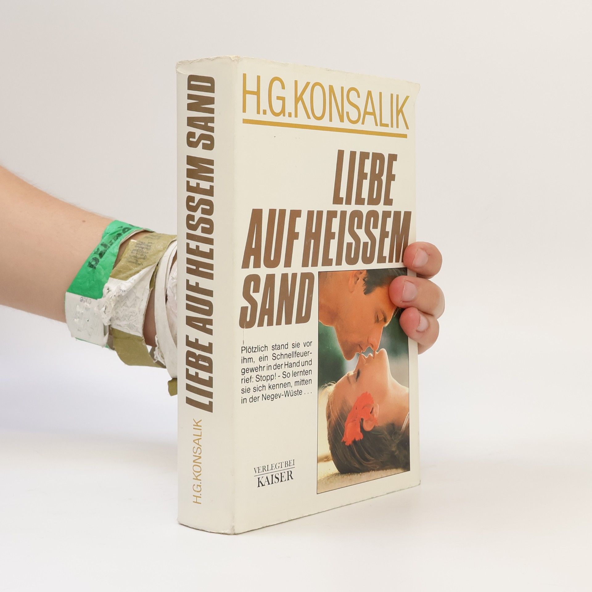 Heinz G. Konsalik Liebe auf heissem Sand
