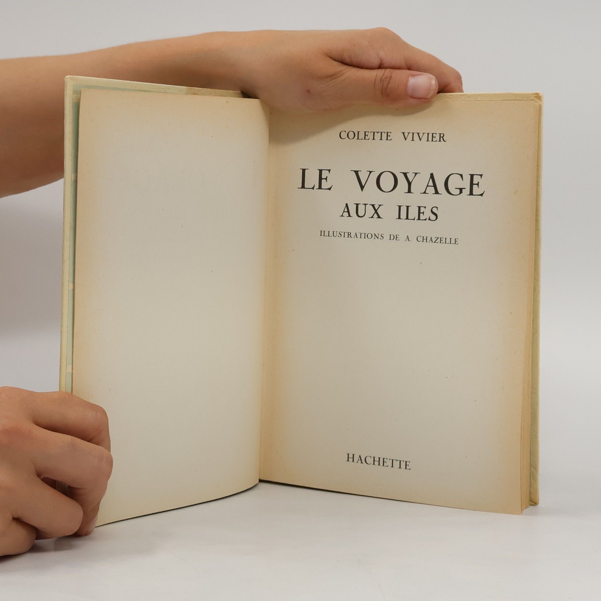 Colette Vivier Le Voyage aux iles