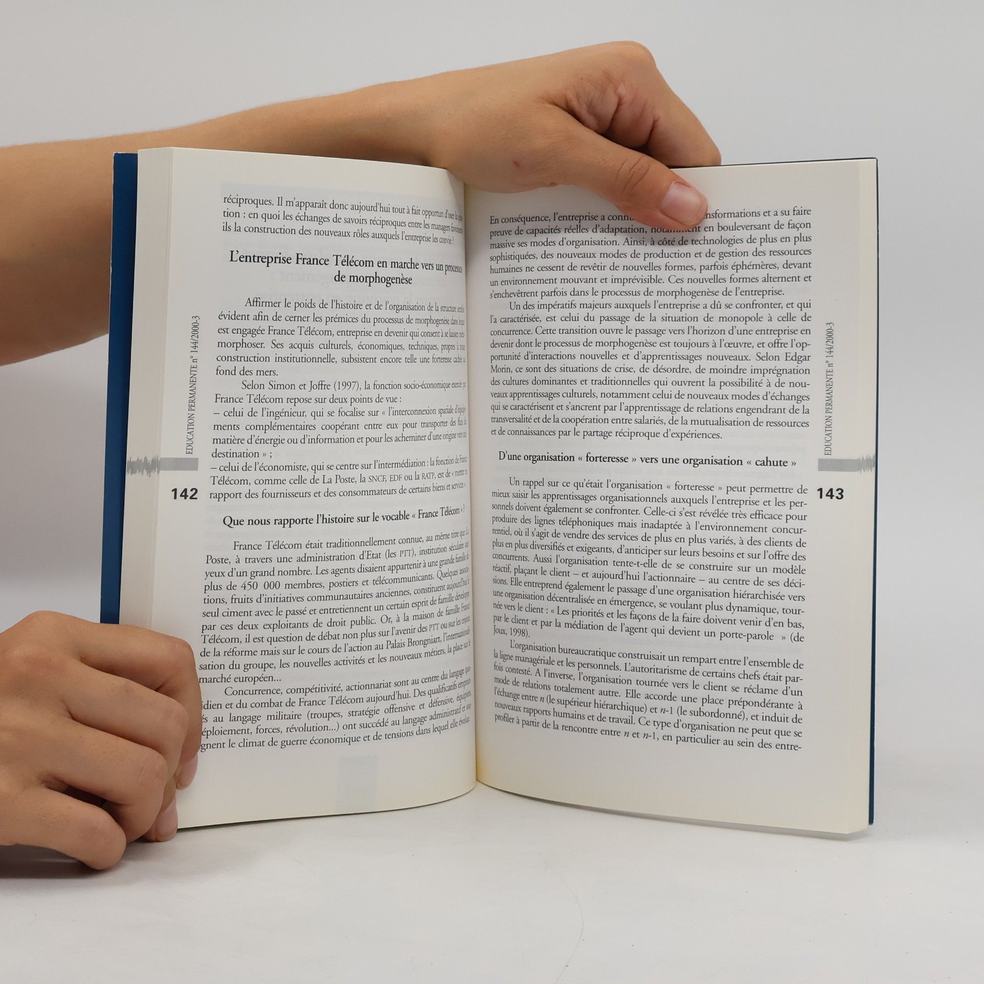 Autorenkollektiv Education permanente 144. Réciprocité et réseaux en formation