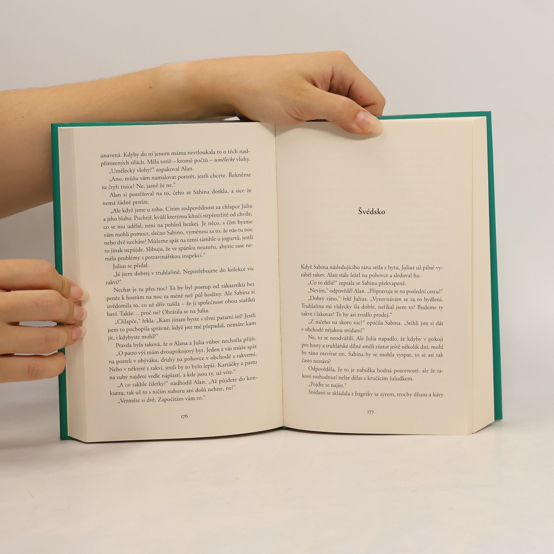 Jonas Jonasson Stojednaletý stařík, který se vrátil, aby zachránil svět