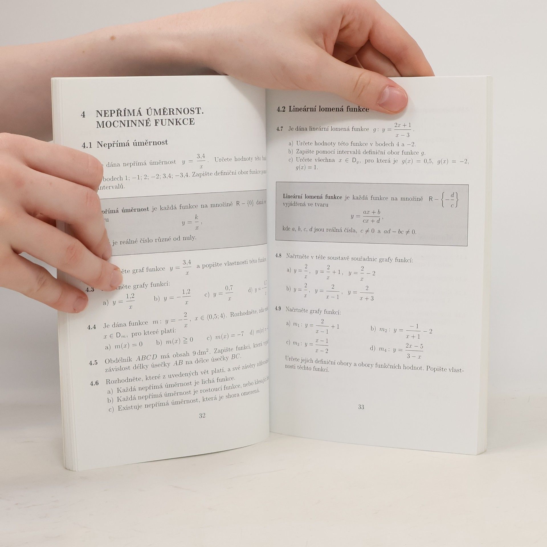 Oldřich Odvárko Sbírka úloh z matematiky pro gymnázia. Funkce