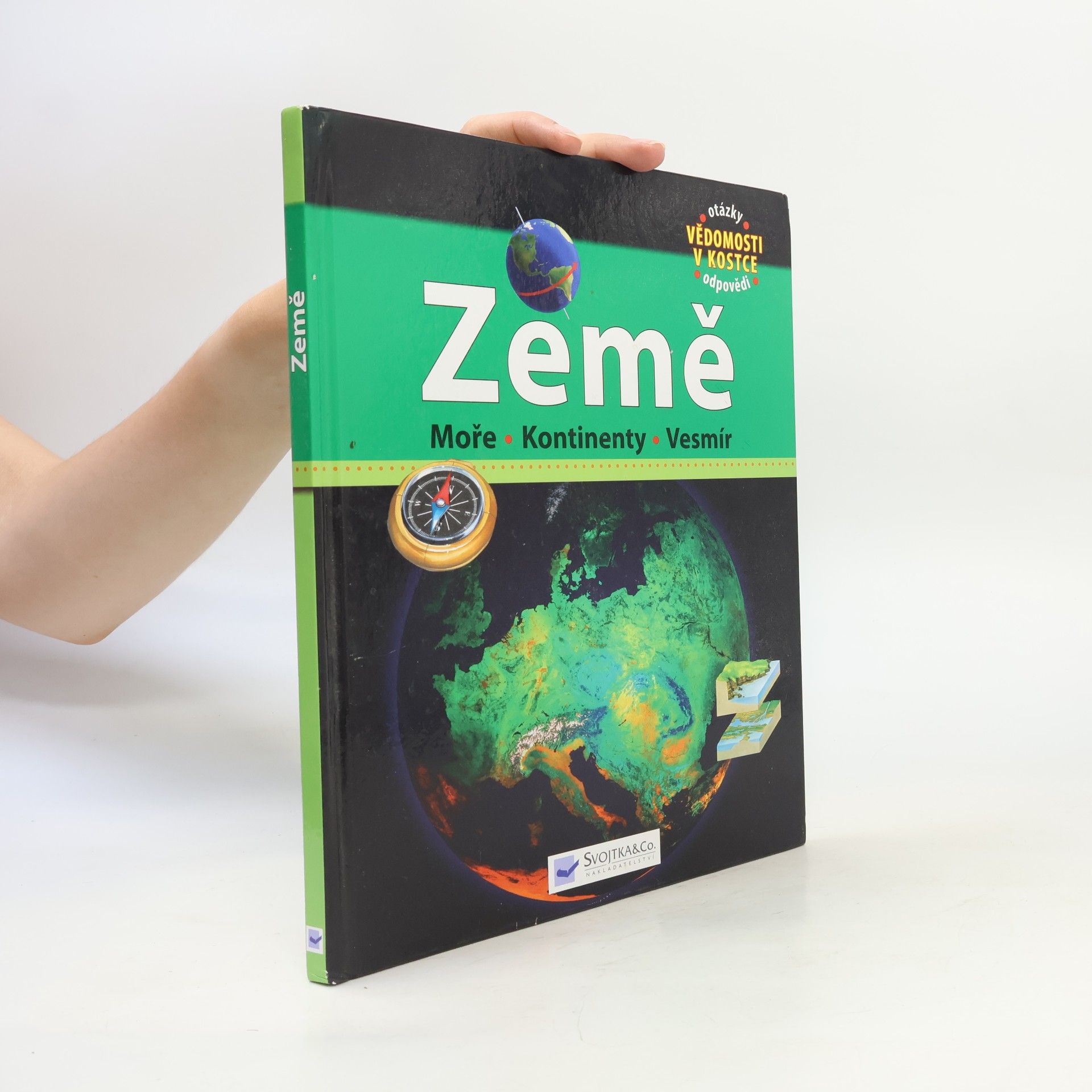 Autorenkollektiv Země. Moře, kontinenty, vesmír