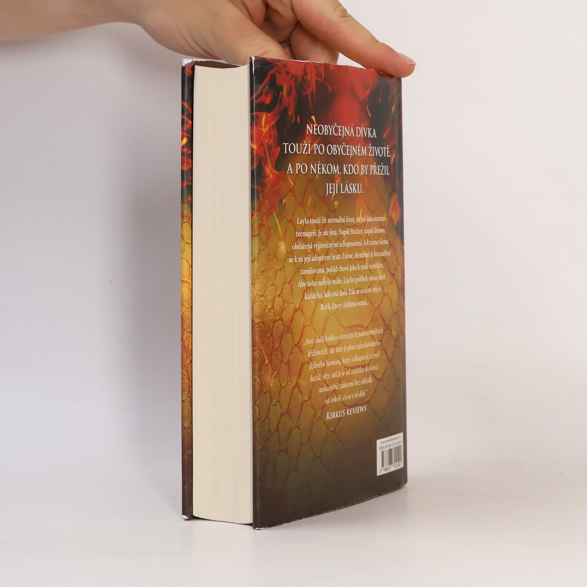 Jennifer Armentrout Polibek bez duše
