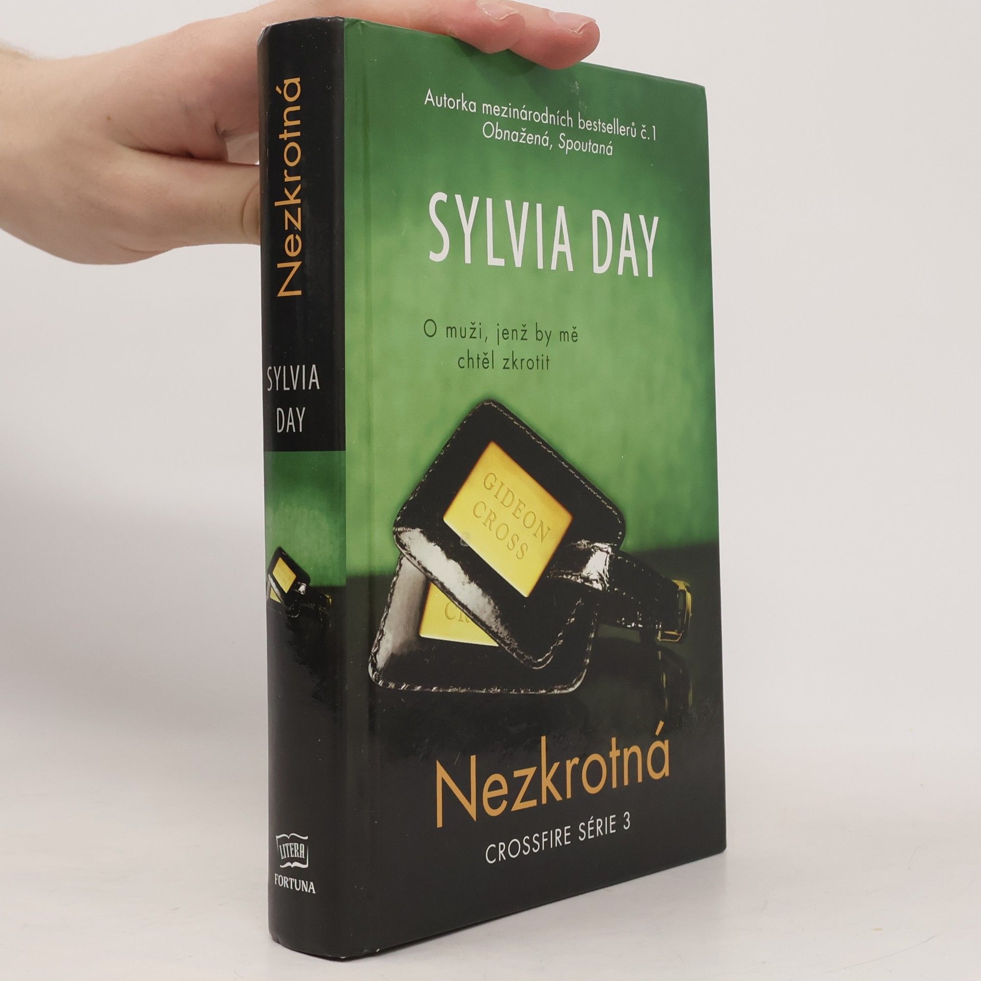 Sylvia Day Nezkrotná