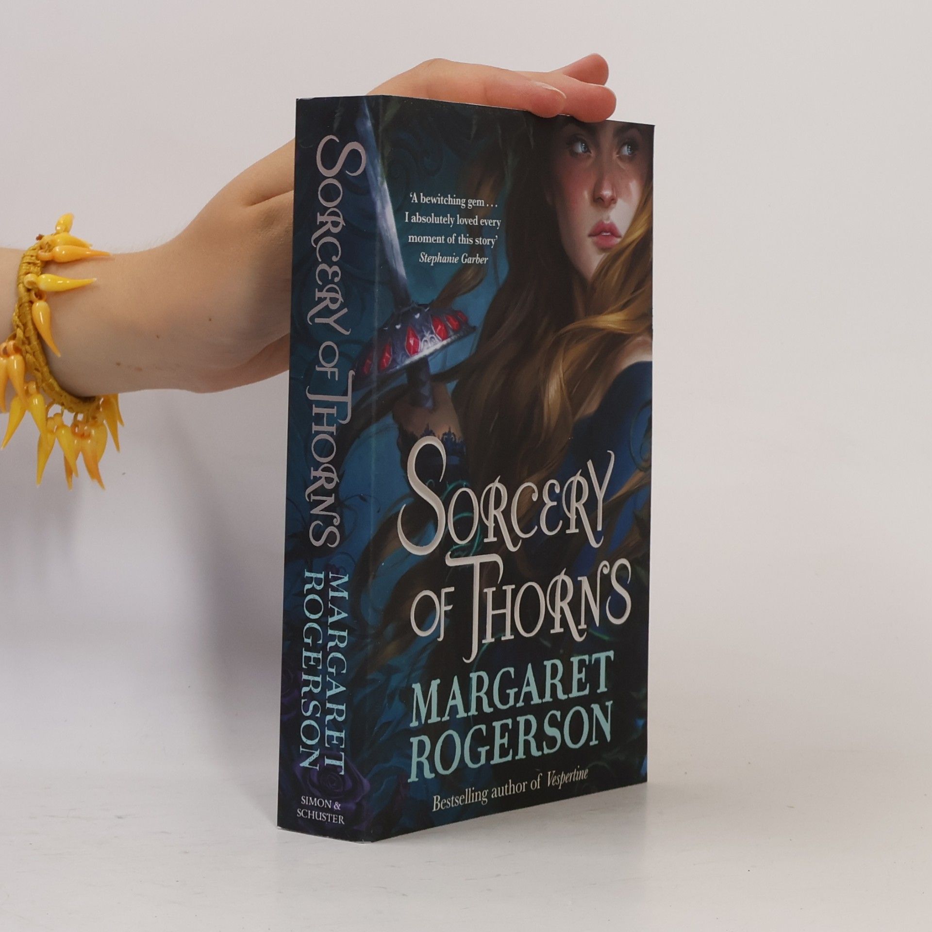 Margaret Rogerson Sorcery of Thorns