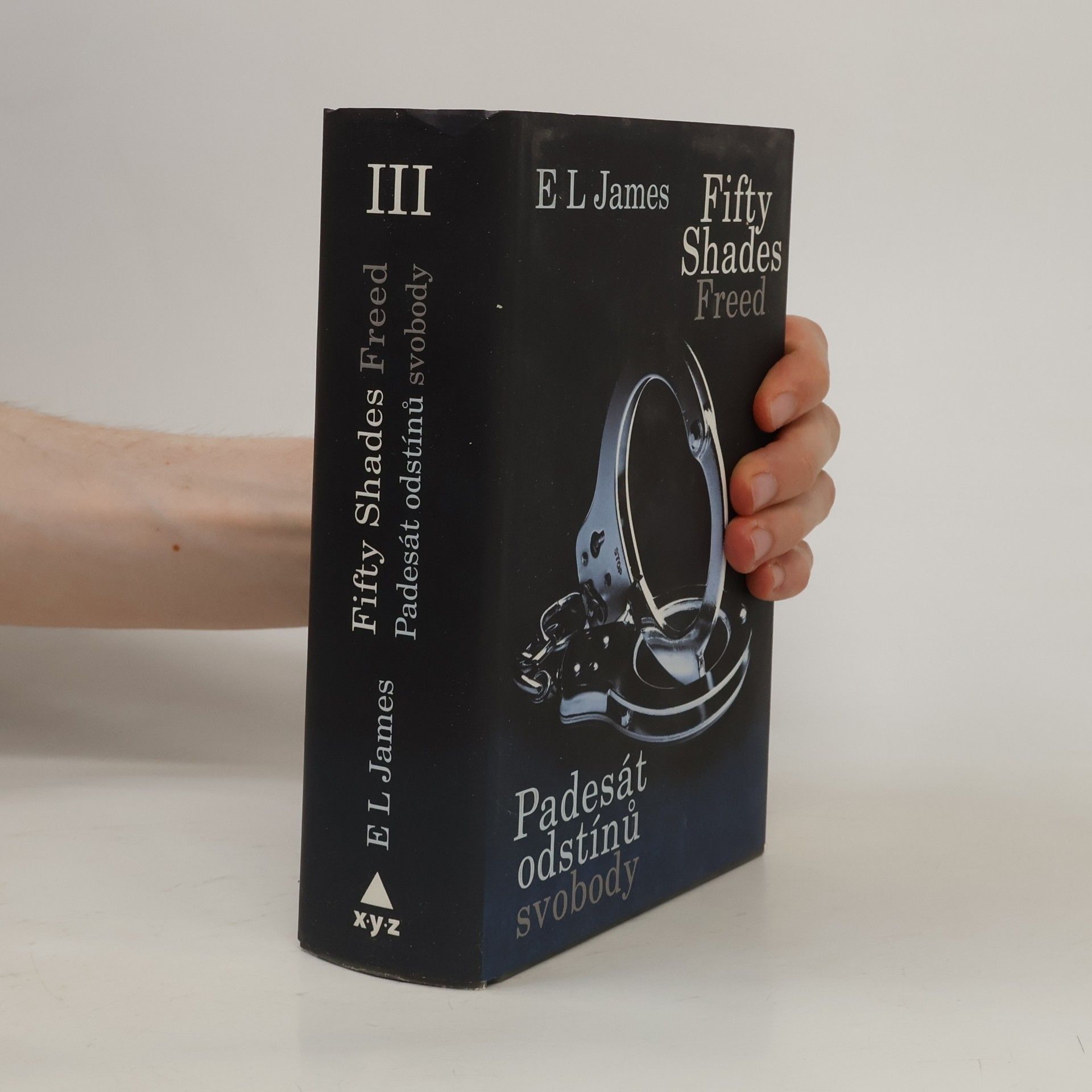 E. L. James Padesát odstínů svobody