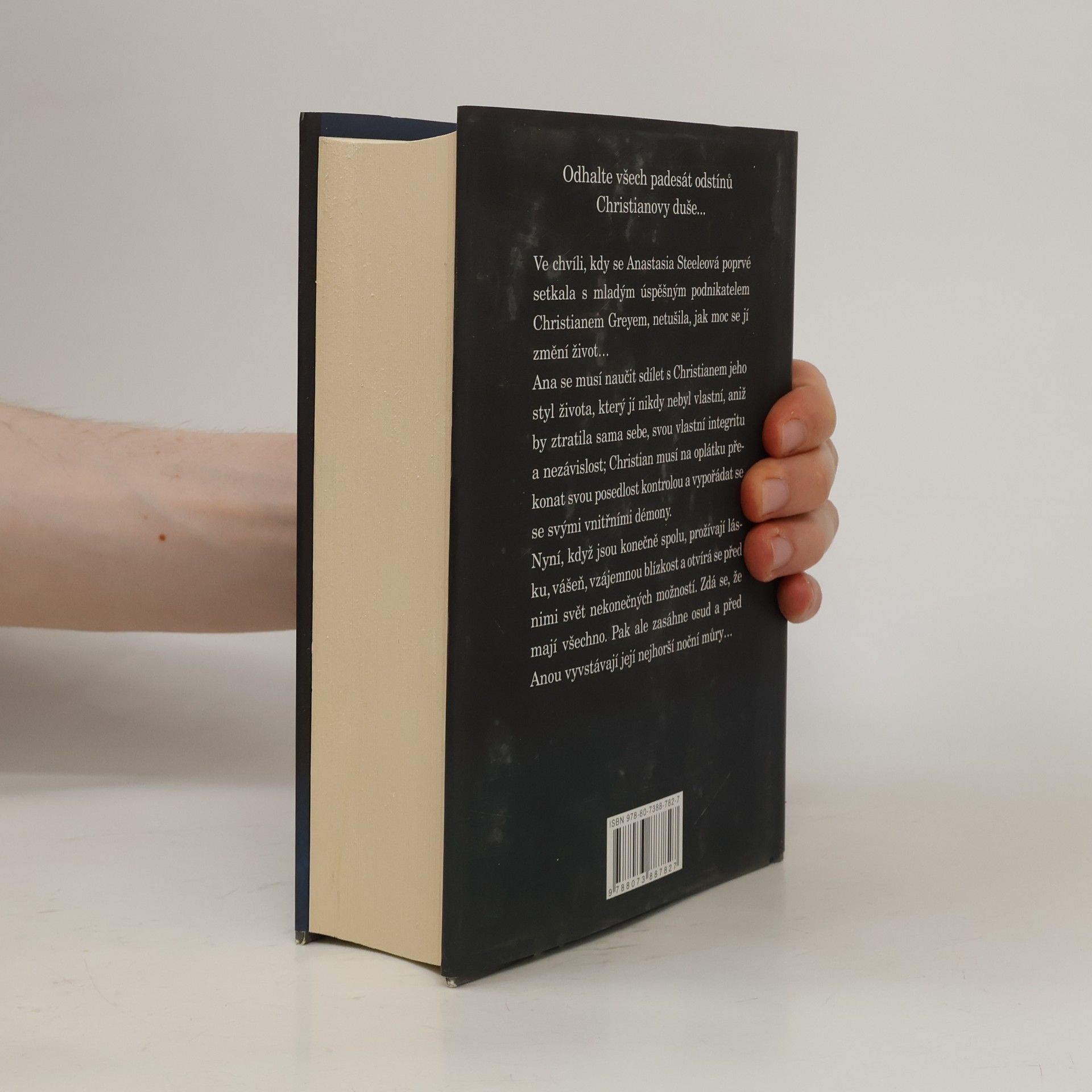 E. L. James Padesát odstínů svobody
