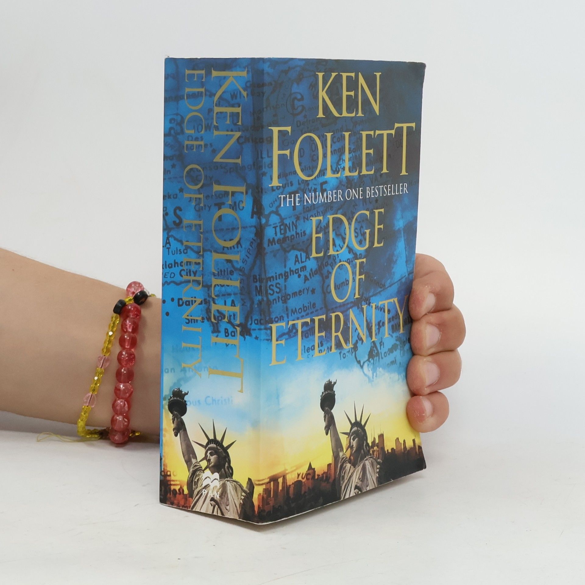 Ken Follett Edge of Eternity